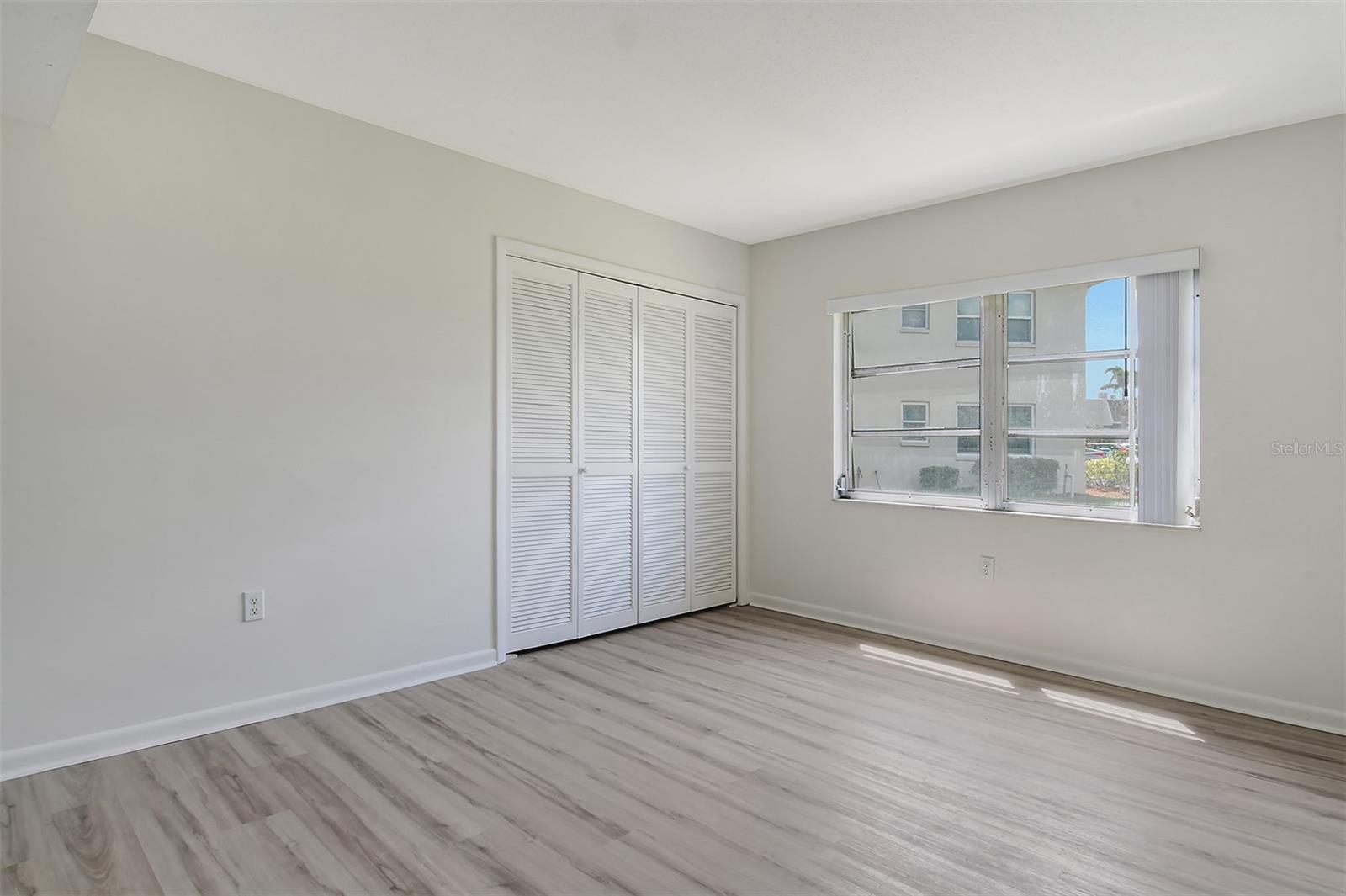 Image 31 of 63 For 7173 Country Club Drive N 141