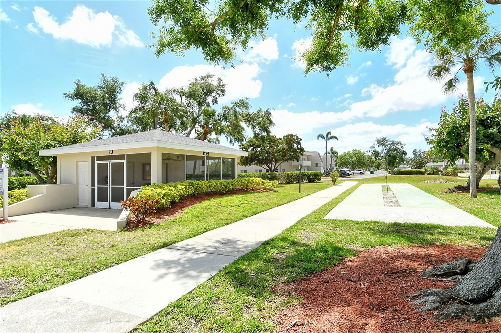 Image 47 of 63 For 7173 Country Club Drive N 141