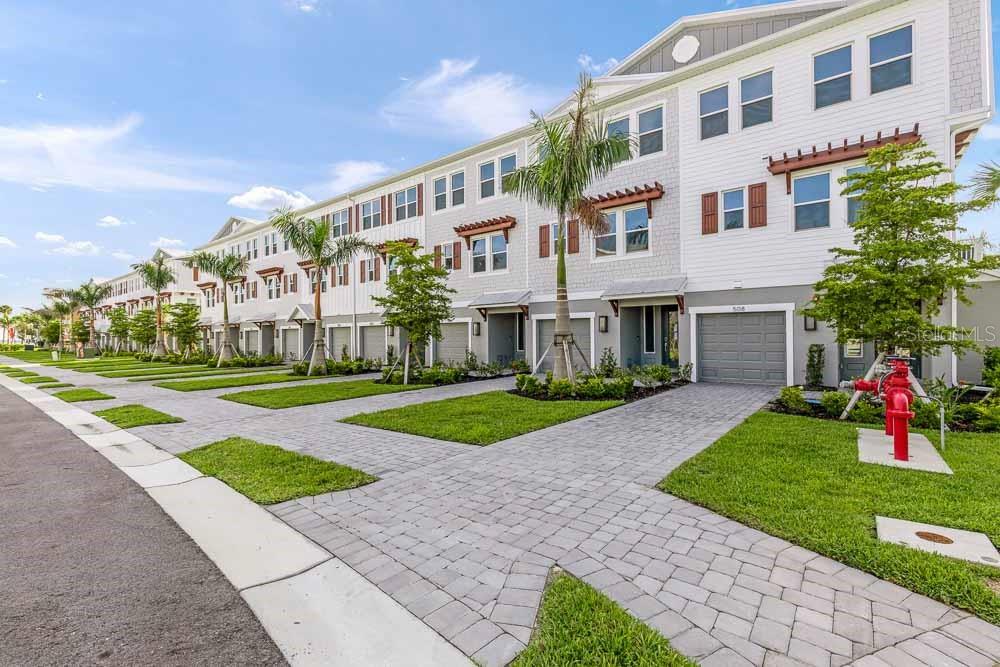 Image 29 of 37 For 1617 Sea Haven Drive 502
