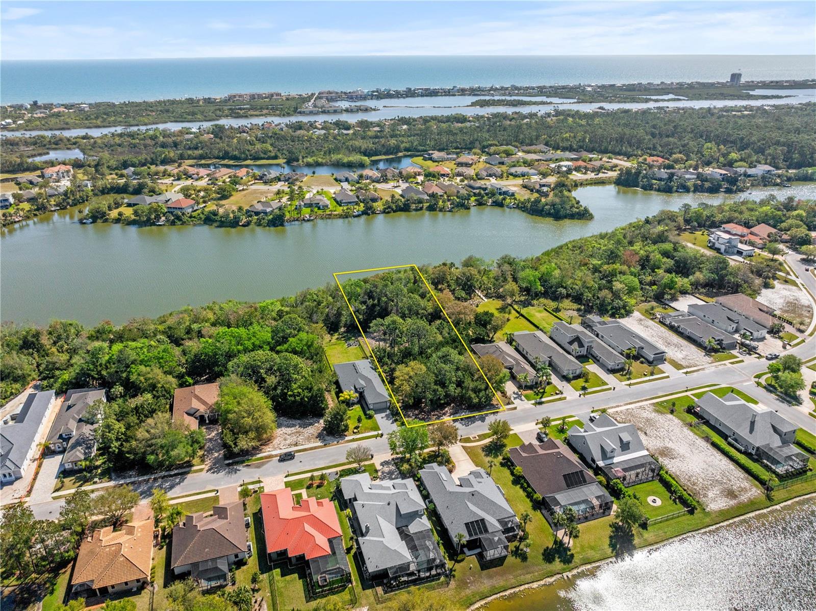 Image 3 of 7 For 18 Lakewalk Drive