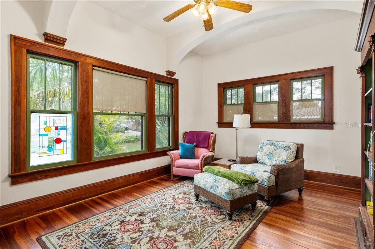 Image 19 of 87 For 2326 2nd Avenue E
