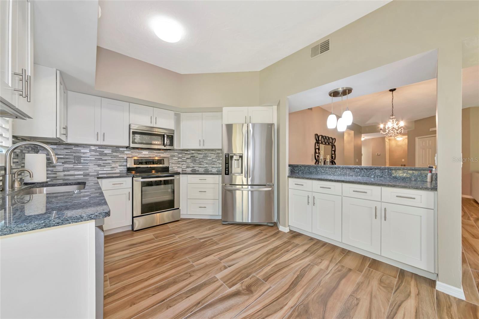 Image 10 of 78 For 1712 Starling Drive 101
