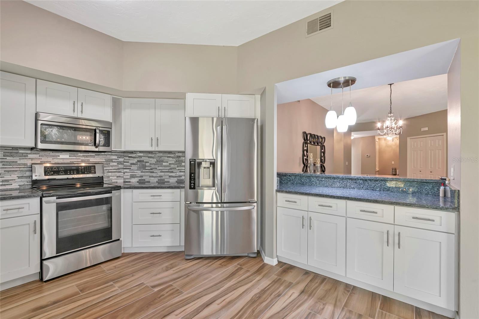 Image 12 of 78 For 1712 Starling Drive 101