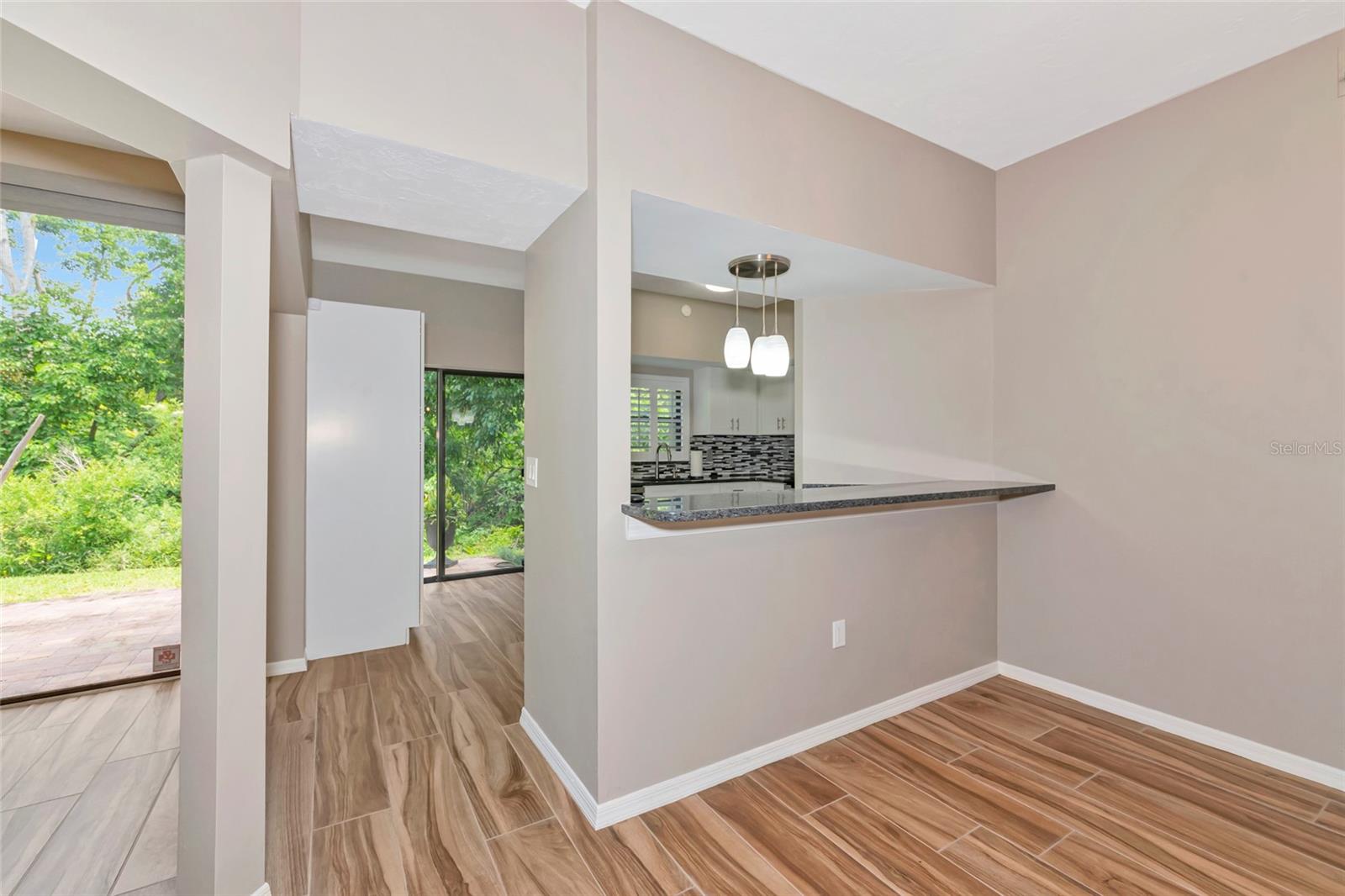 Image 16 of 78 For 1712 Starling Drive 101