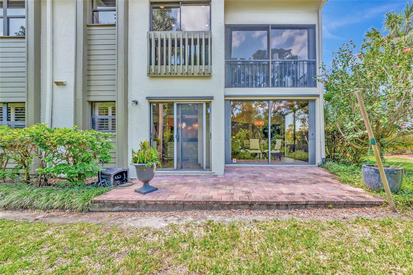 Image 35 of 78 For 1712 Starling Drive 101
