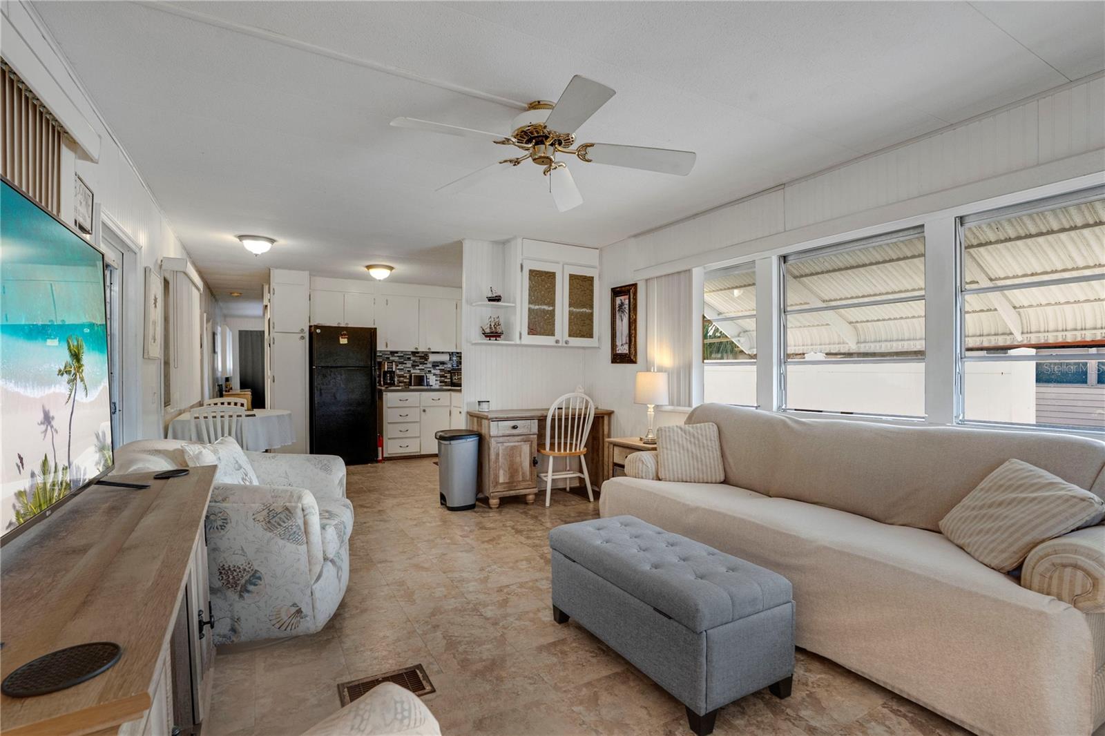 Image 16 of 34 For 1110 49th Avenue Drive W