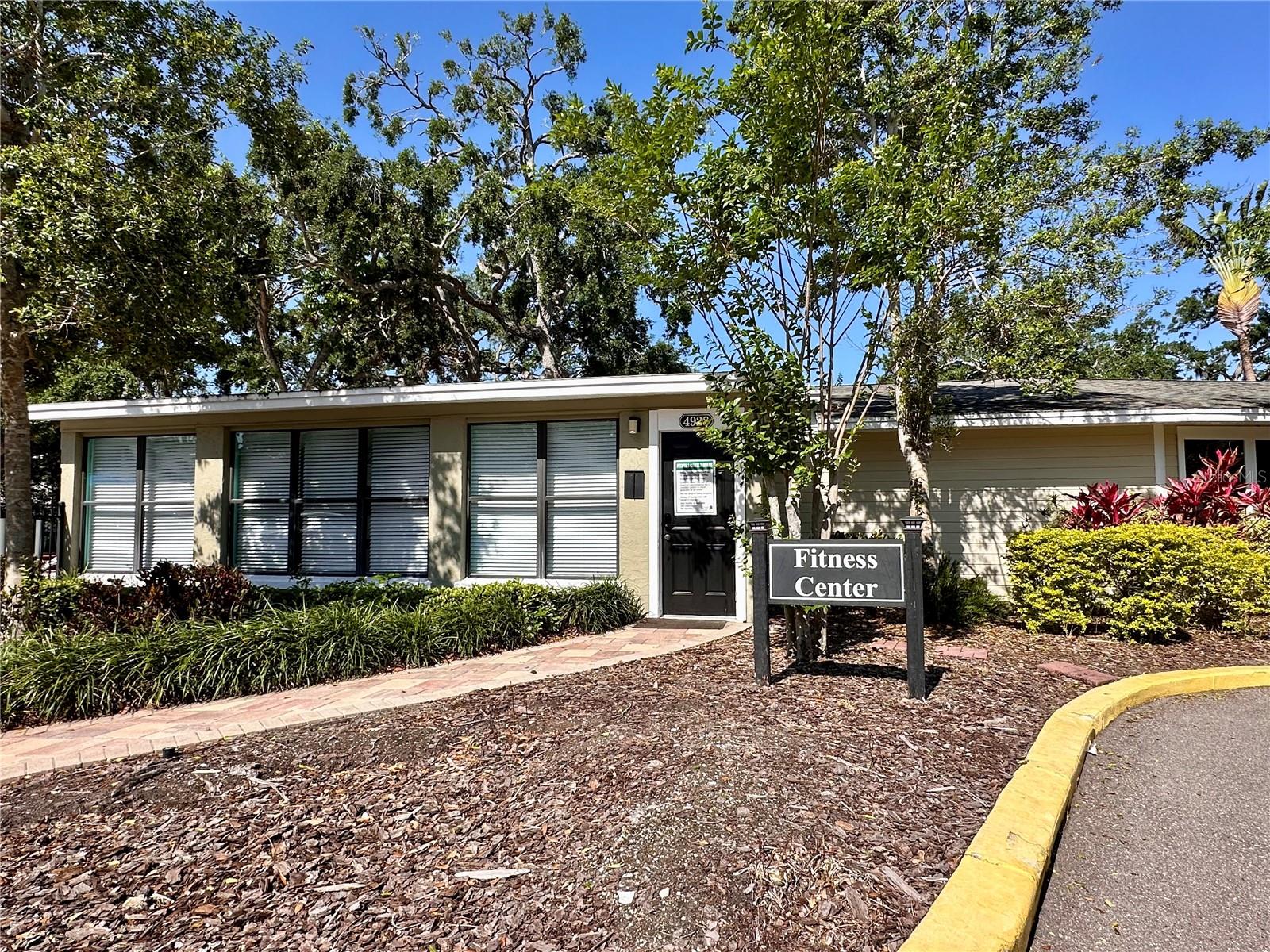 Image 26 of 30 For 4923 25th Street W 104