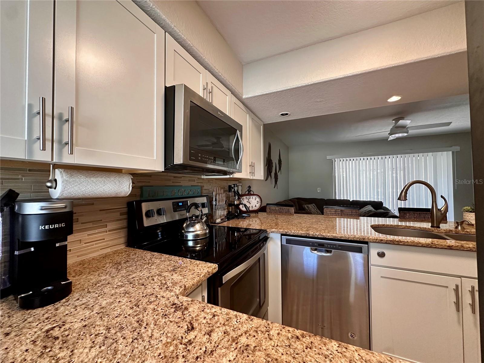 Image 5 of 30 For 4923 25th Street W 104