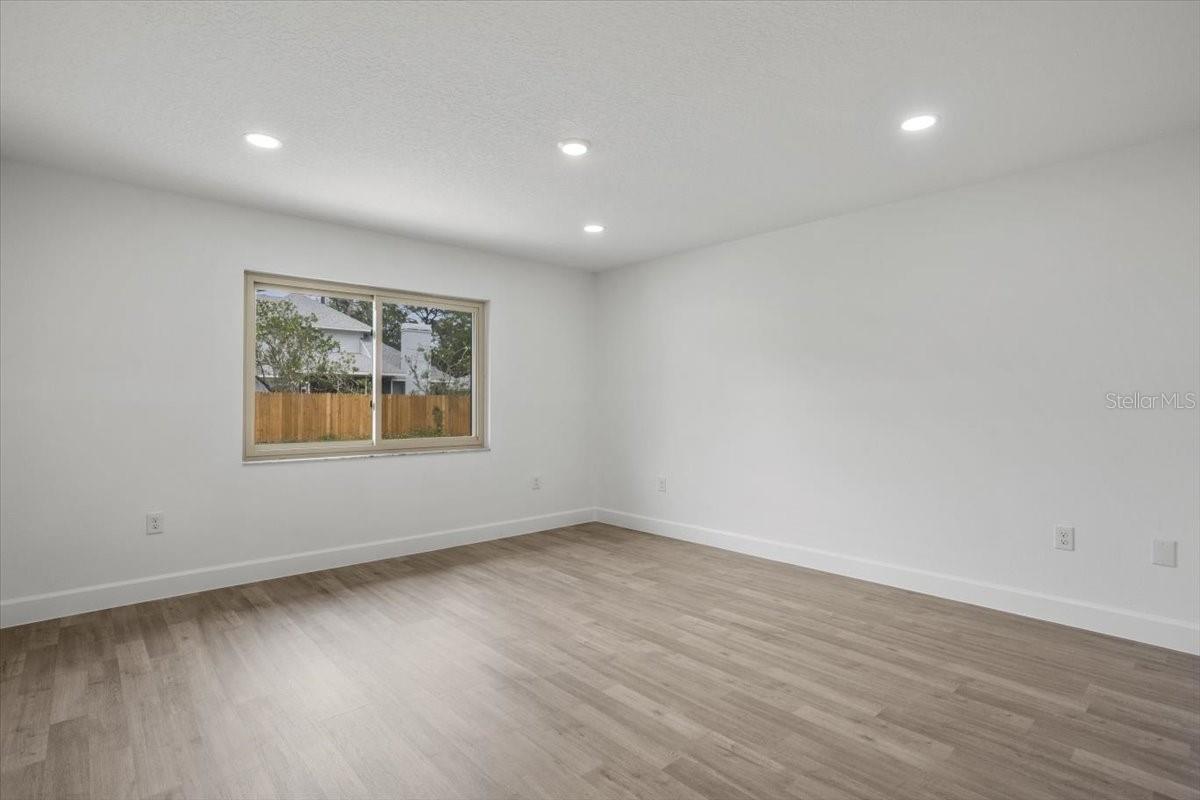 Image 12 of 28 For 2881 48th Way E