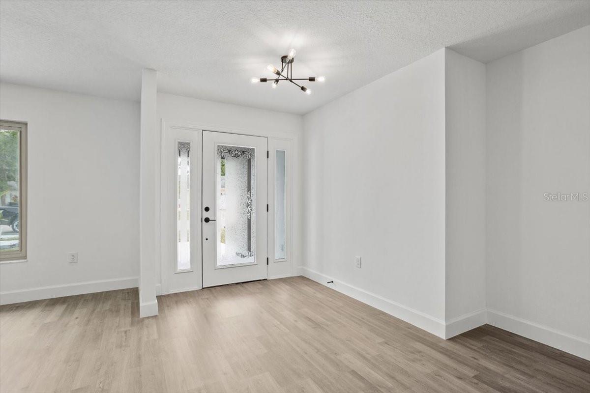 Image 4 of 28 For 2881 48th Way E