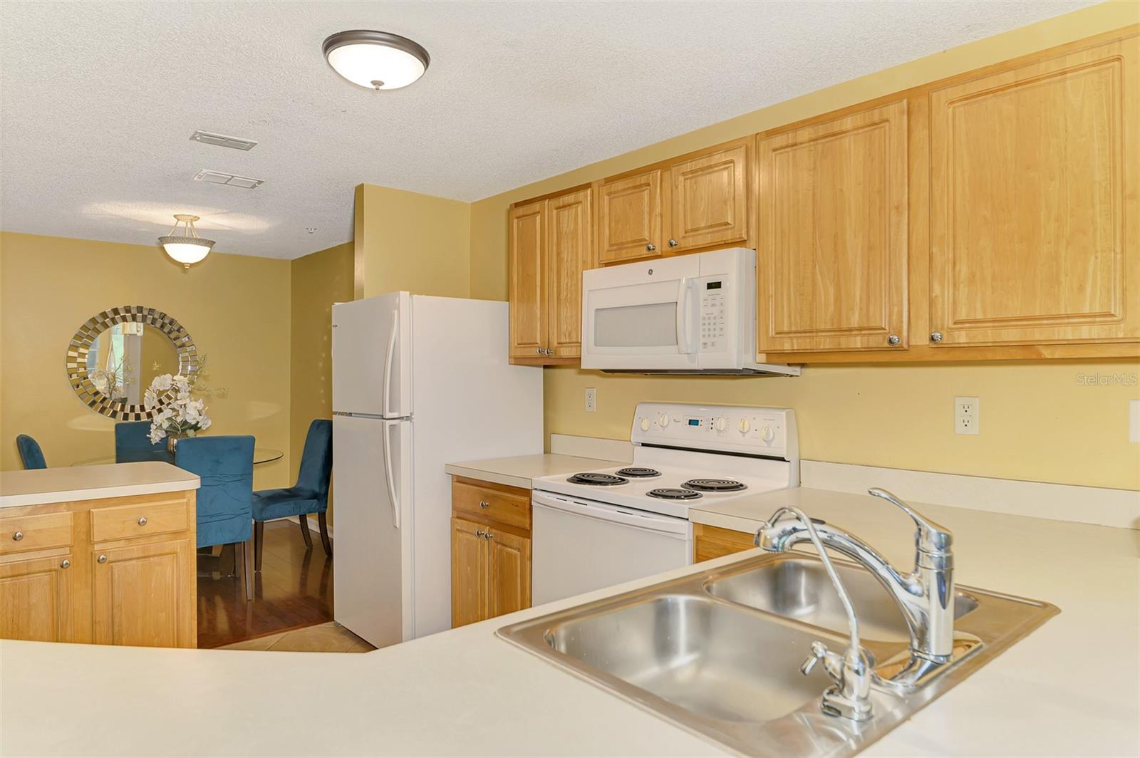 Image 16 of 71 For 5601 Bentgrass Drive 10-105