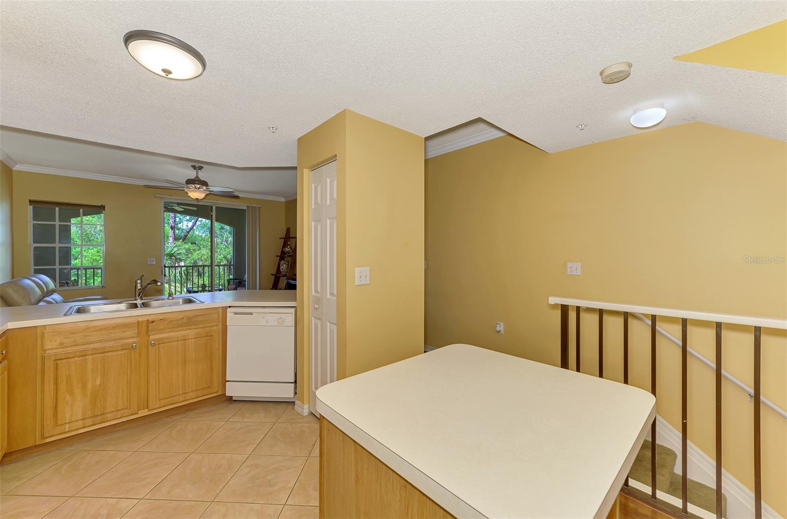 Image 18 of 71 For 5601 Bentgrass Drive 10-105