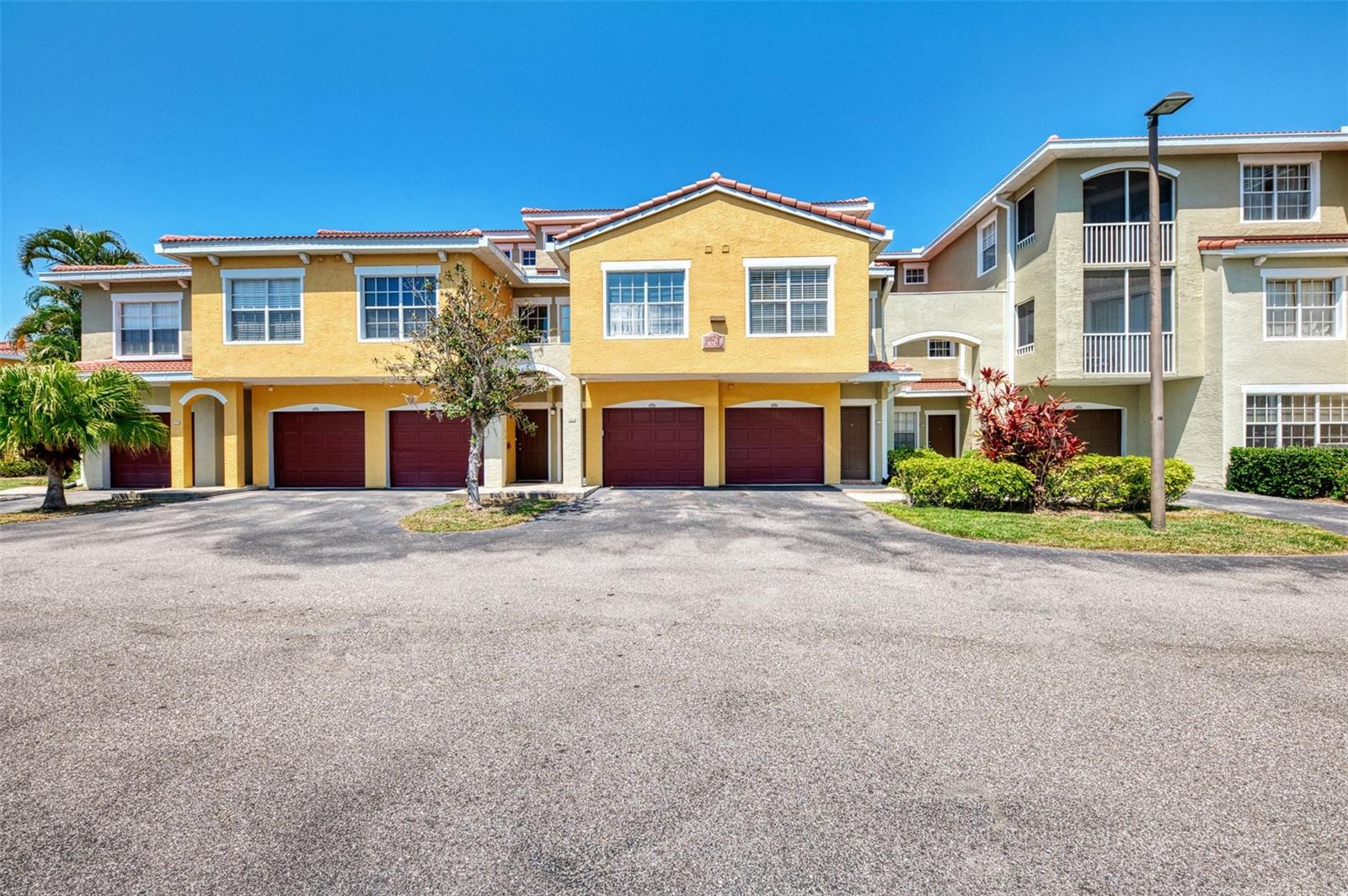 Image 2 of 71 For 5601 Bentgrass Drive 10-105