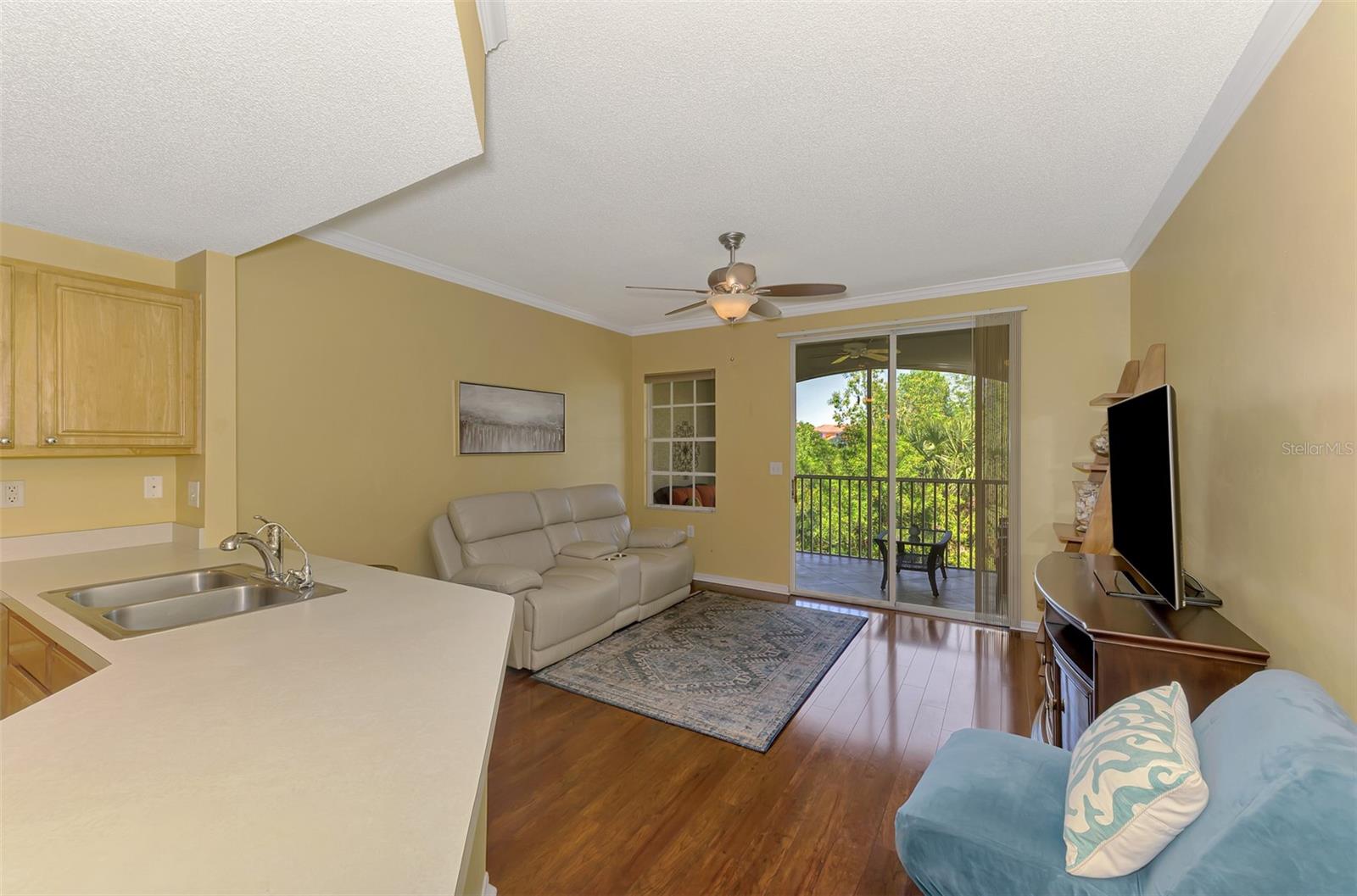 Image 9 of 71 For 5601 Bentgrass Drive 10-105