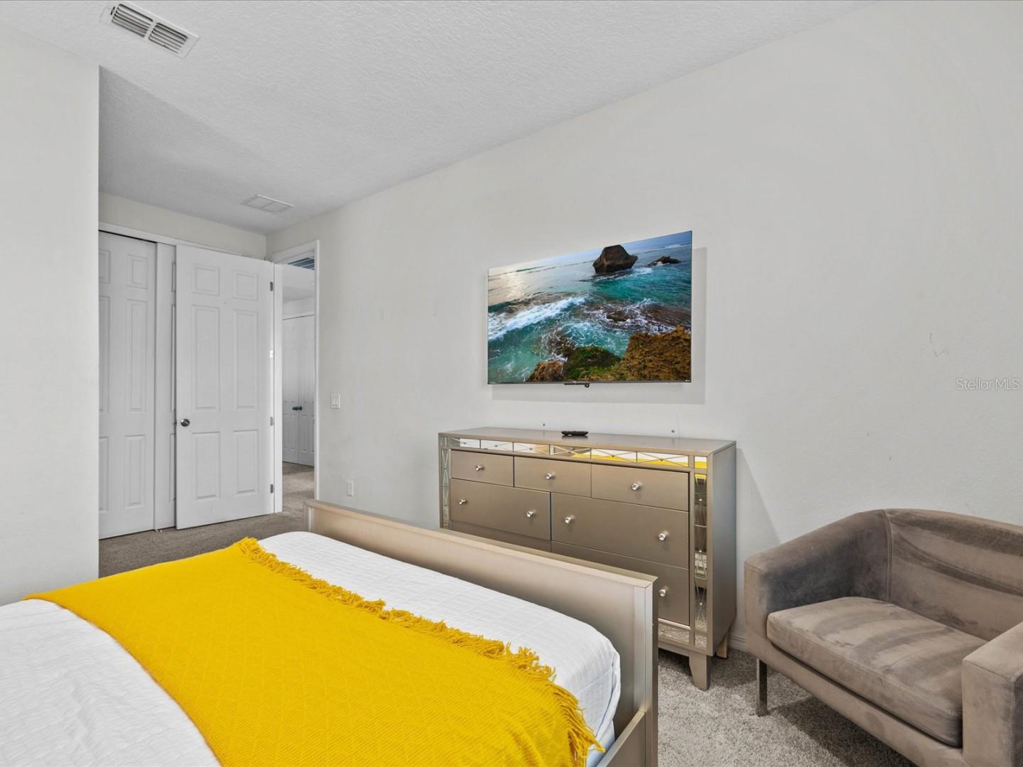 Image 13 of 49 For 9001 Flamingo Key Way