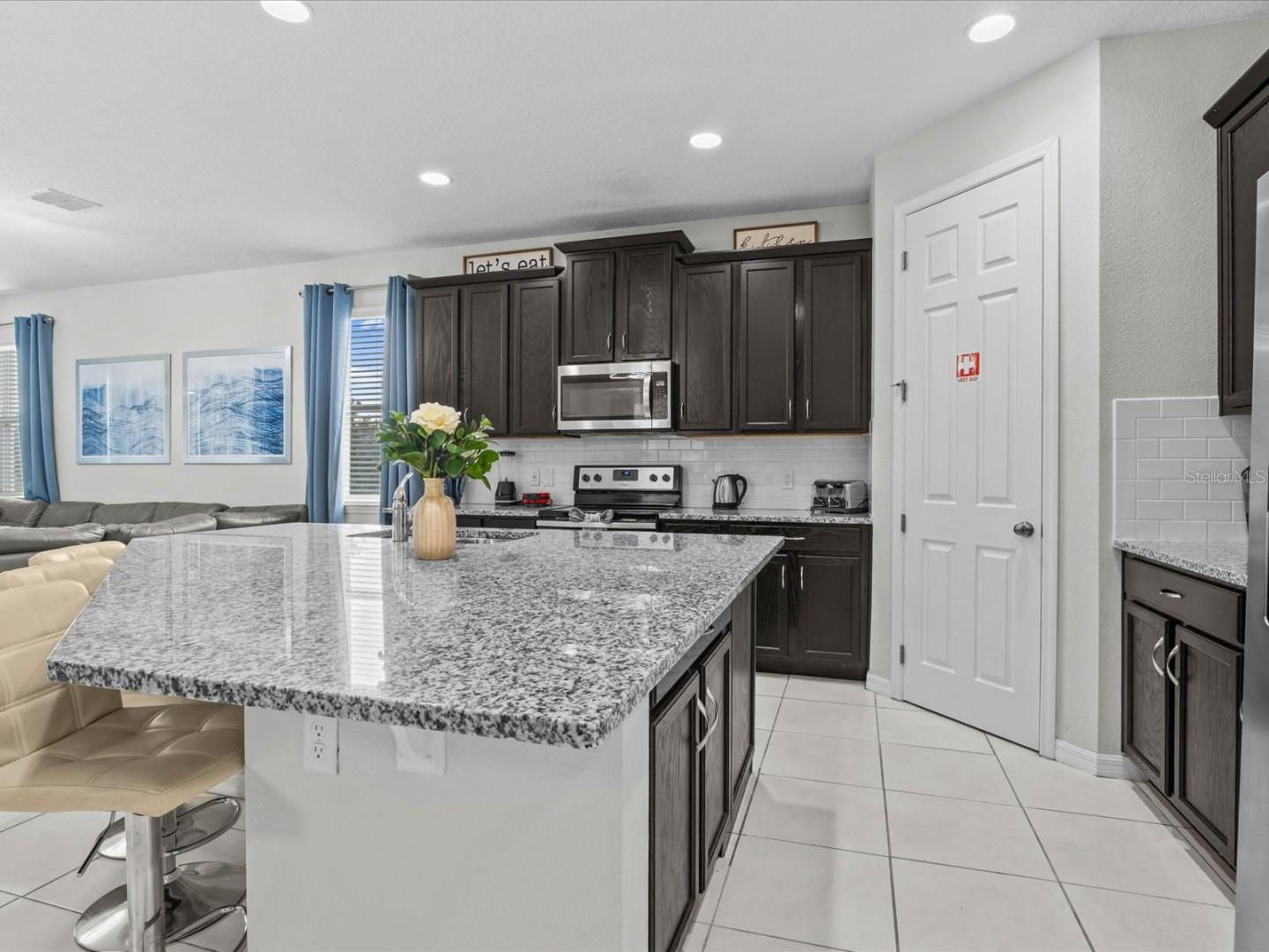 Image 14 of 49 For 9001 Flamingo Key Way