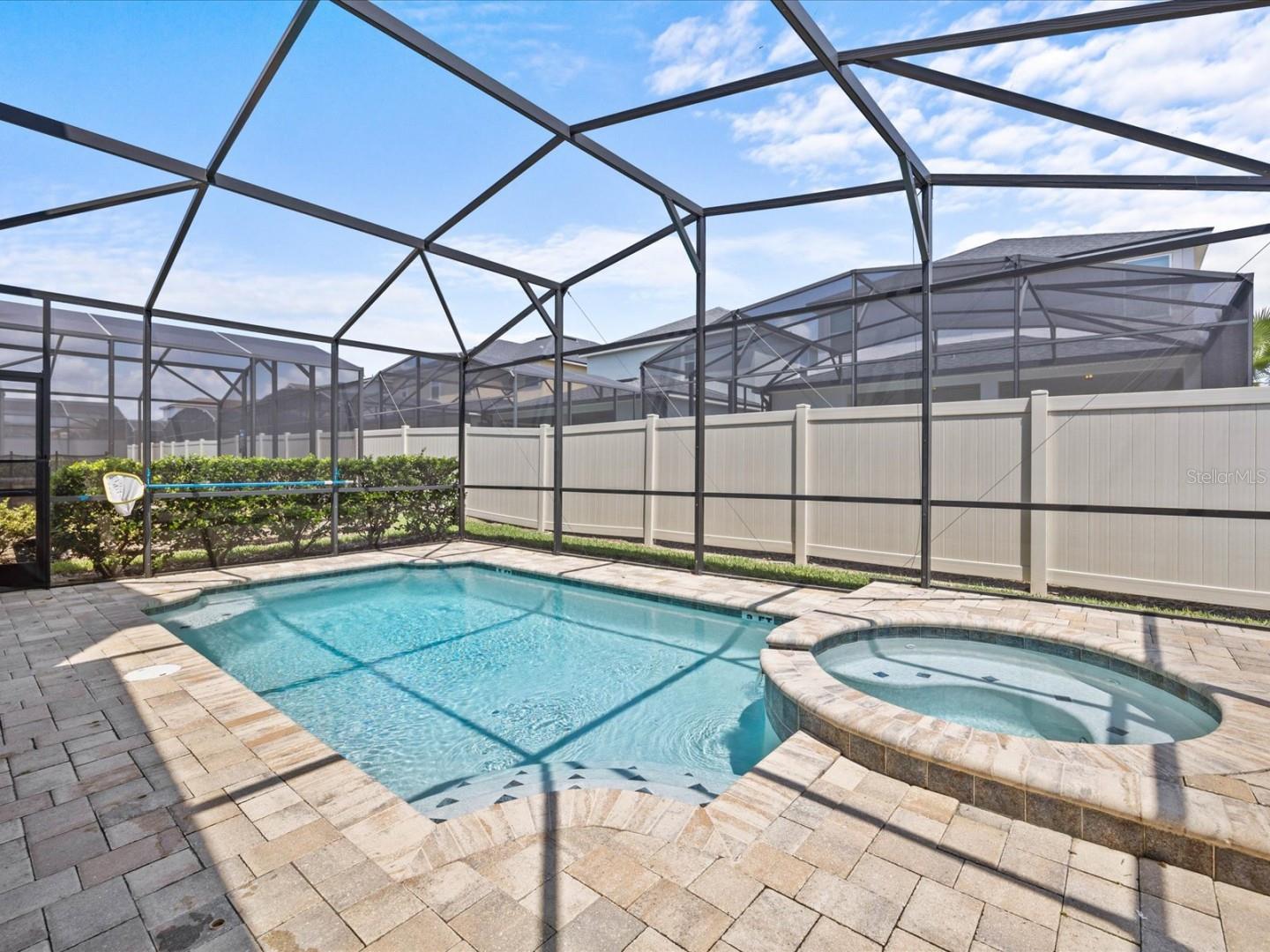 Image 48 of 49 For 9001 Flamingo Key Way