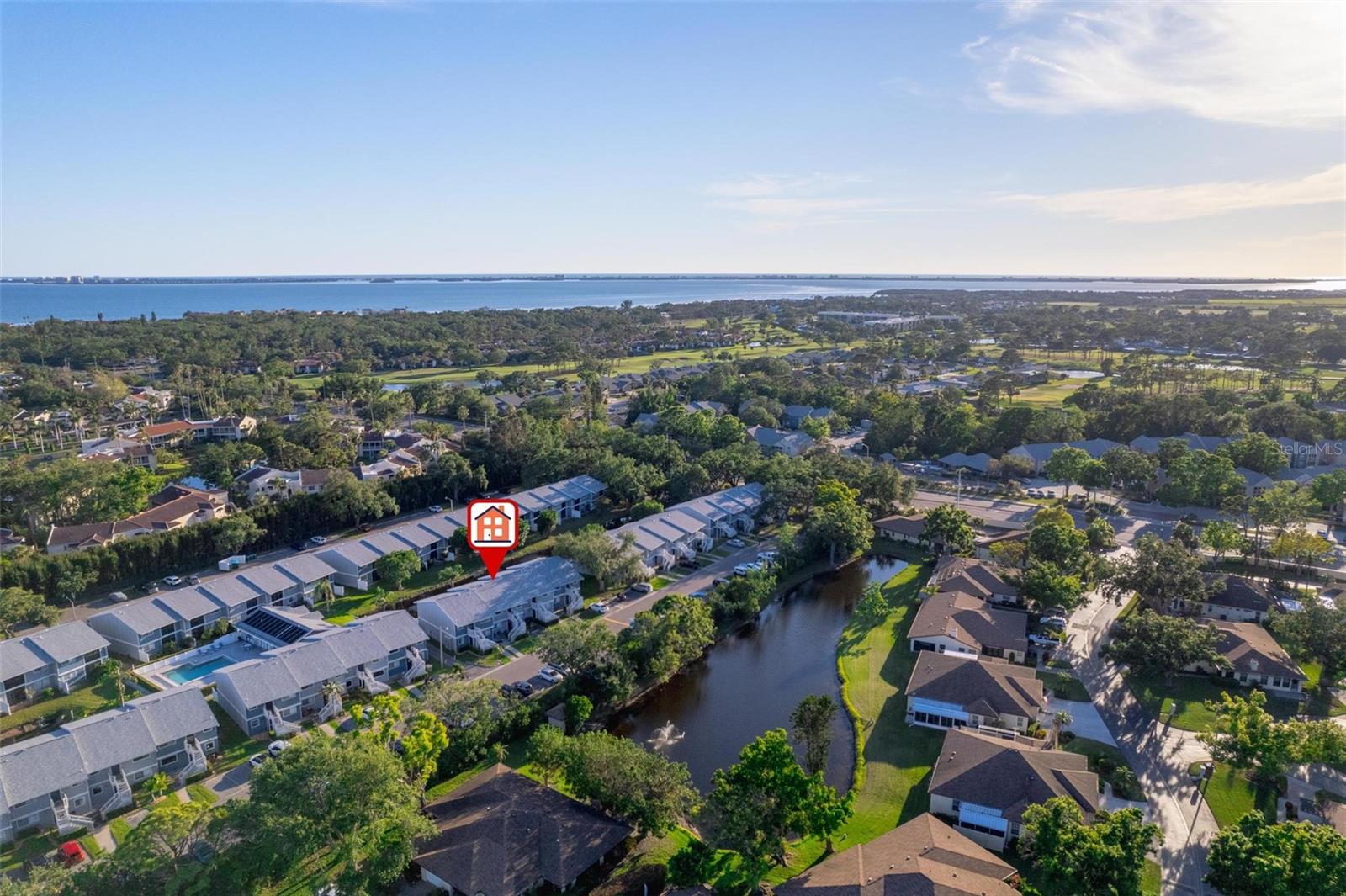Image 10 of 41 For 6033 34th Street W 132