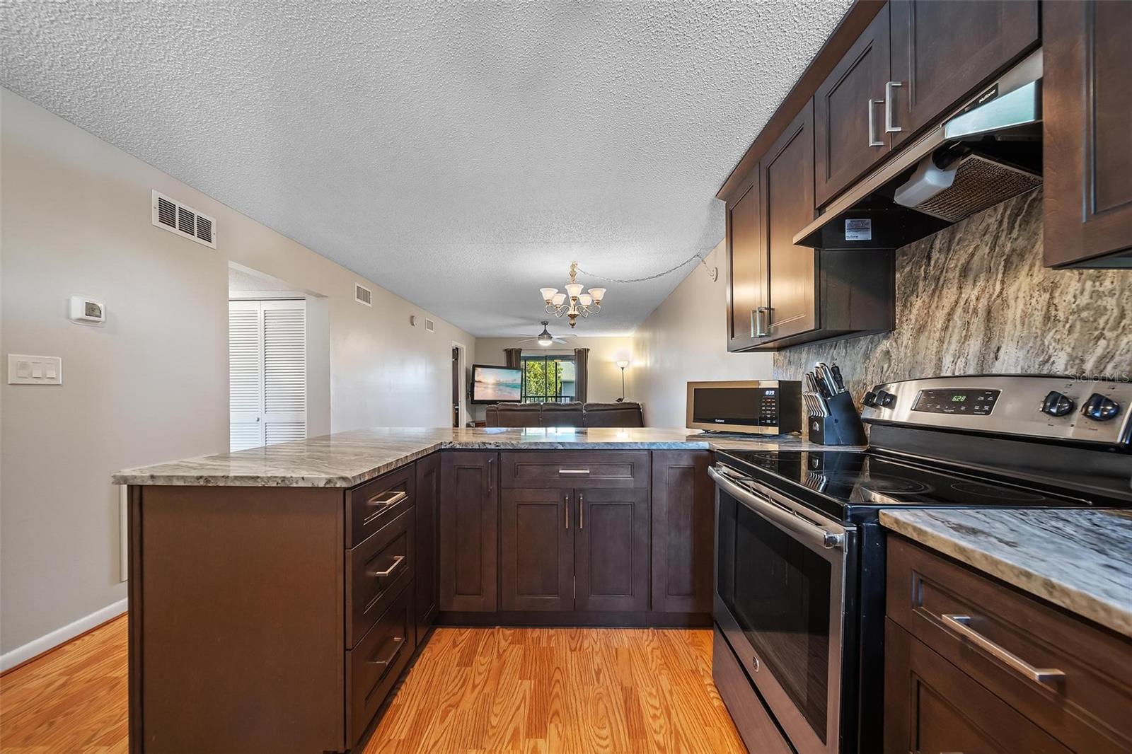 Image 29 of 41 For 6033 34th Street W 132