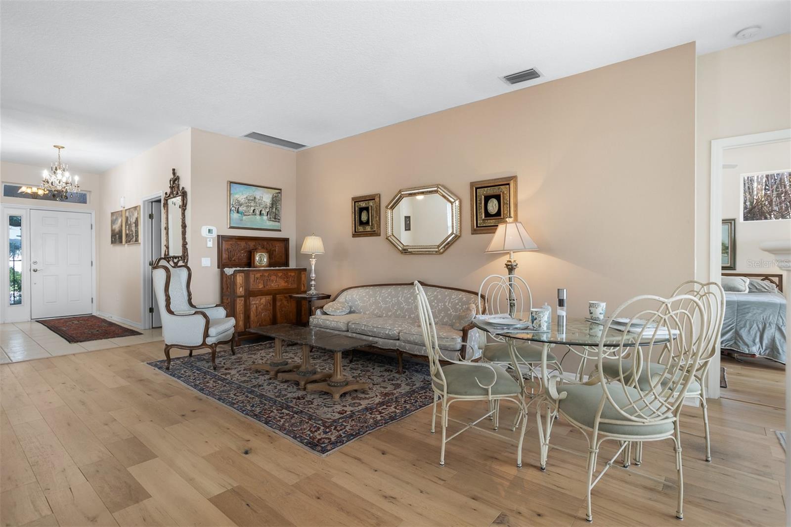 Image 23 of 59 For 1322 Millbrook Circle