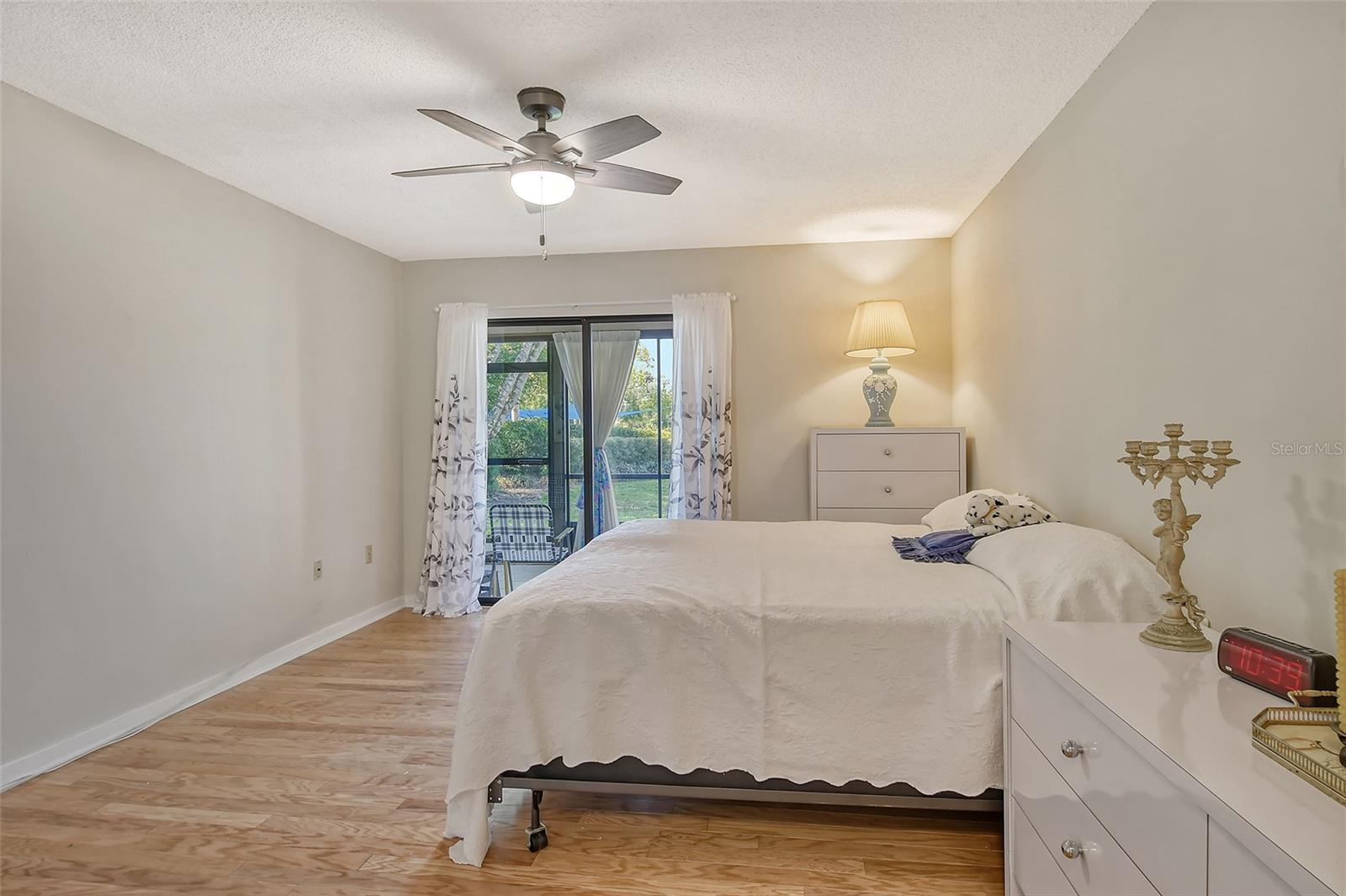 Image 24 of 56 For 1532 Pelican Point Drive Ba139