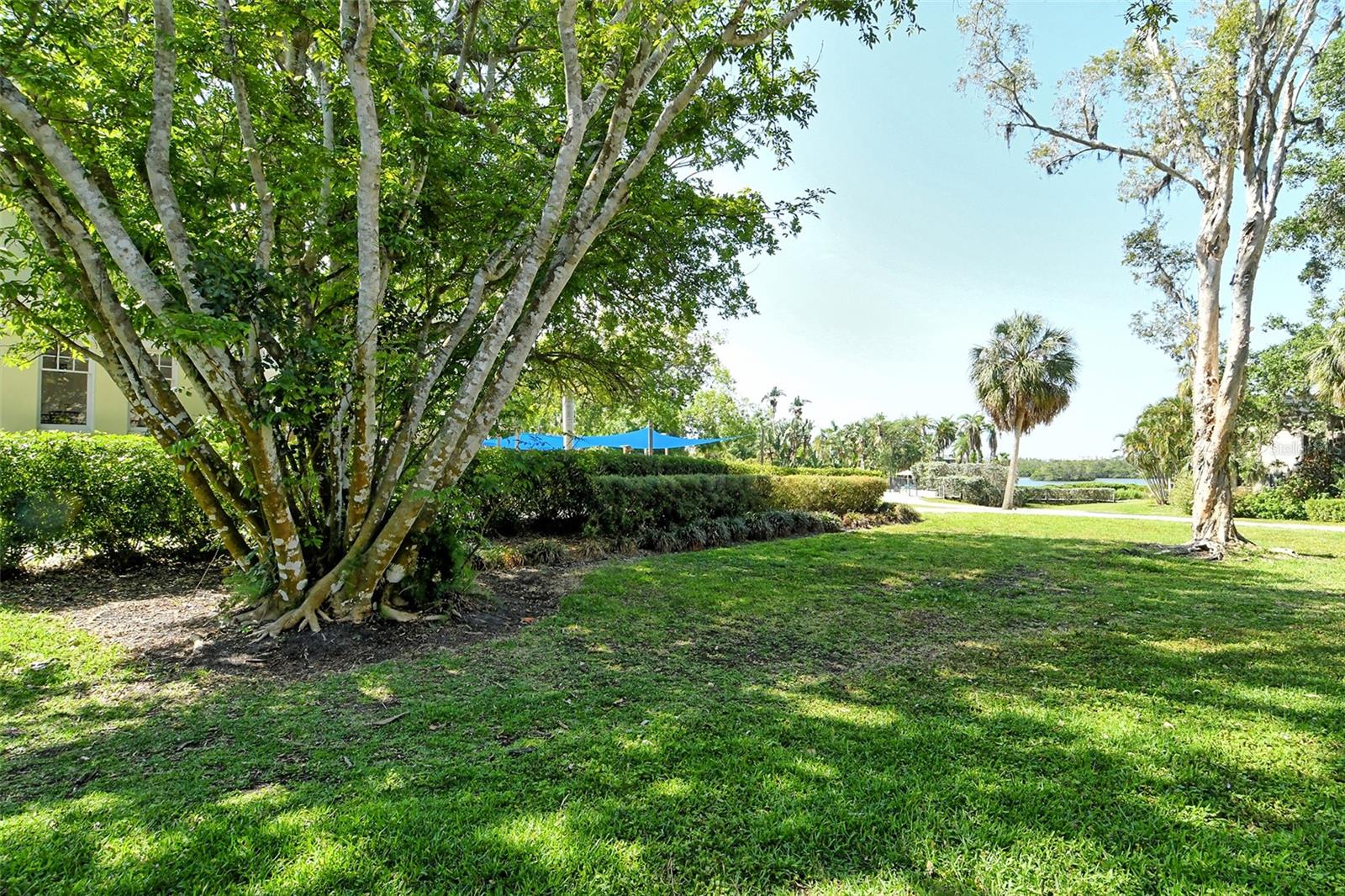 Image 37 of 56 For 1532 Pelican Point Drive Ba139