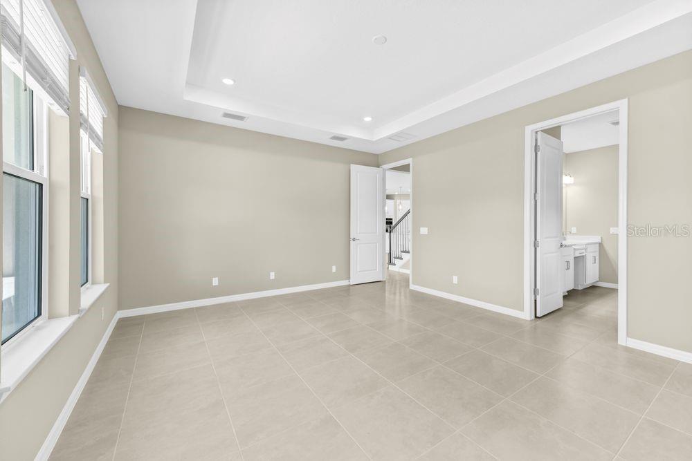 Image 25 of 32 For 7052 Foxboro Way