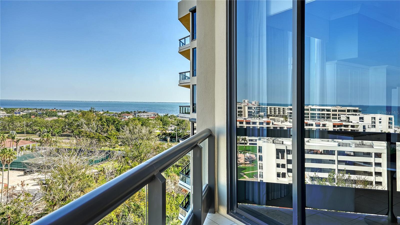 Image 14 of 50 For 1281 Gulf Of Mexico Drive 906
