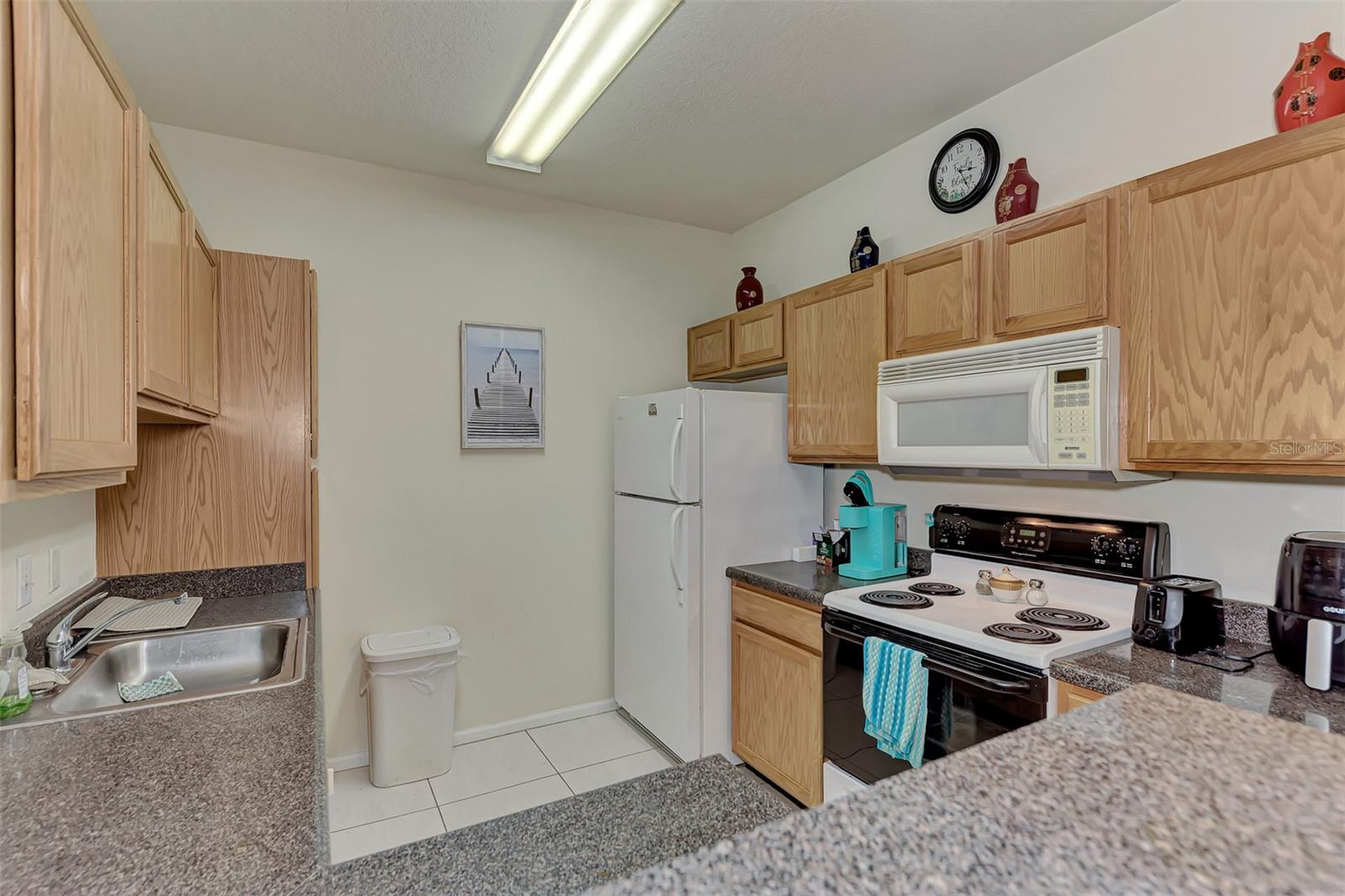 Image 12 of 40 For 4802 51st Street W 704