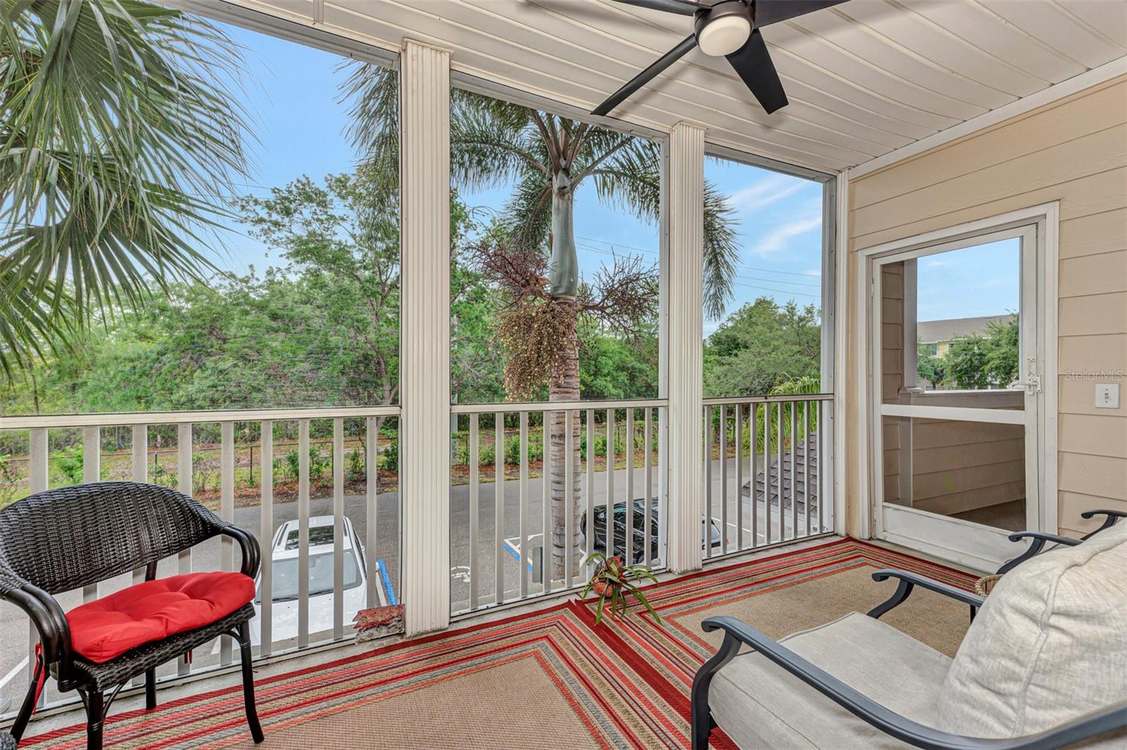 Image 3 of 40 For 4802 51st Street W 704