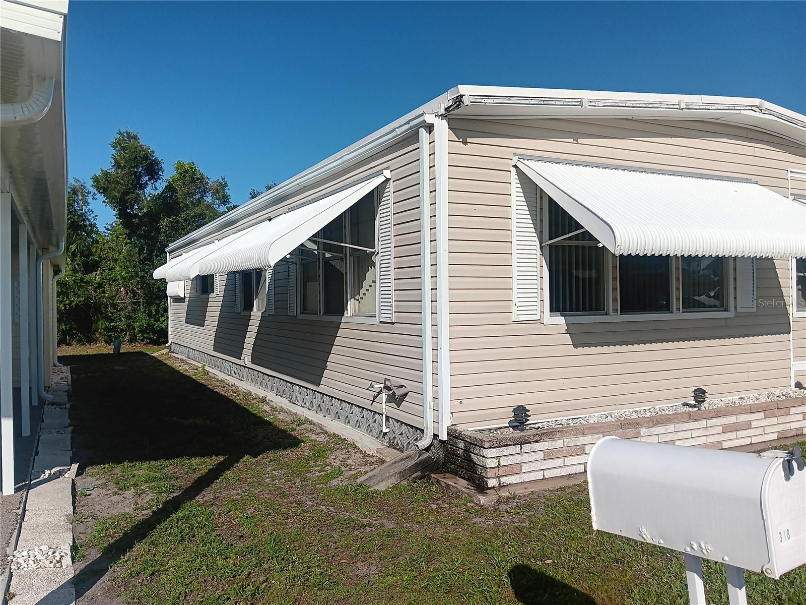 Image 4 of 20 For 320 Tropic Drive