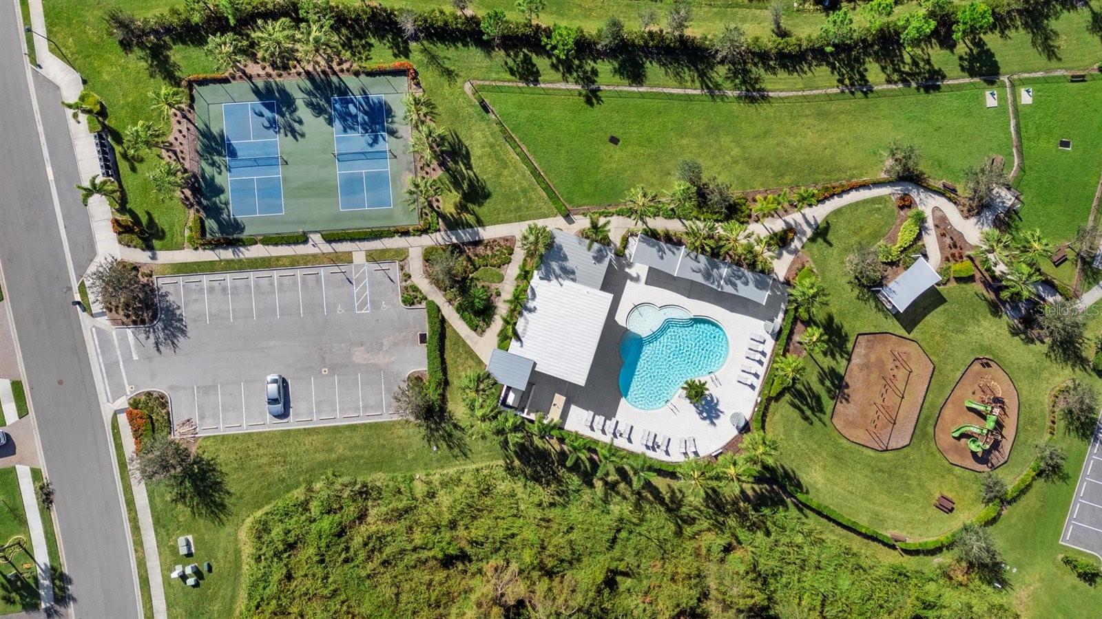Image 33 of 34 For 2028 Woodleaf Hammock Court