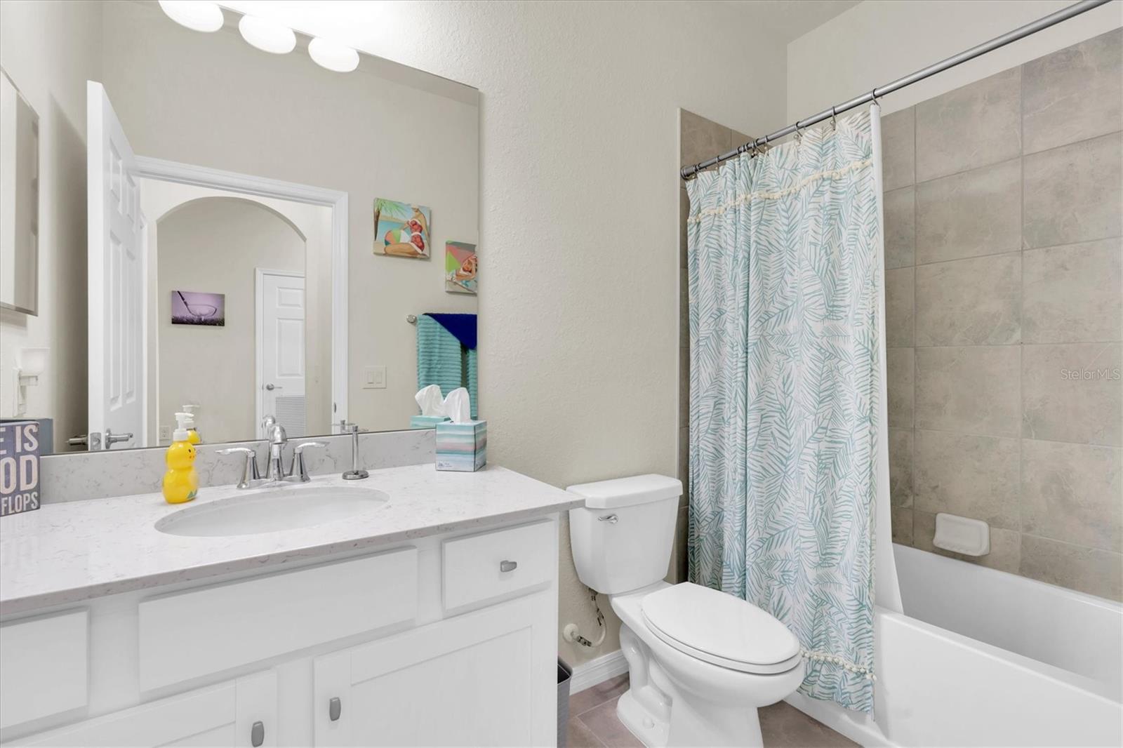Image 20 of 39 For 17810 Gawthrop Drive 406