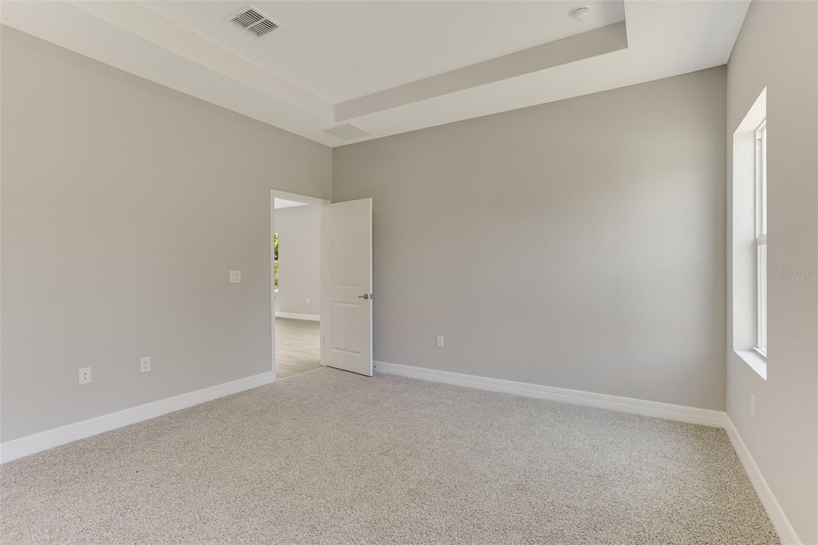 Image 12 of 32 For 2290 Beeville Avenue