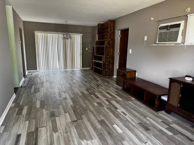 Image 3 of 15 For 2503 23rd Avenue W