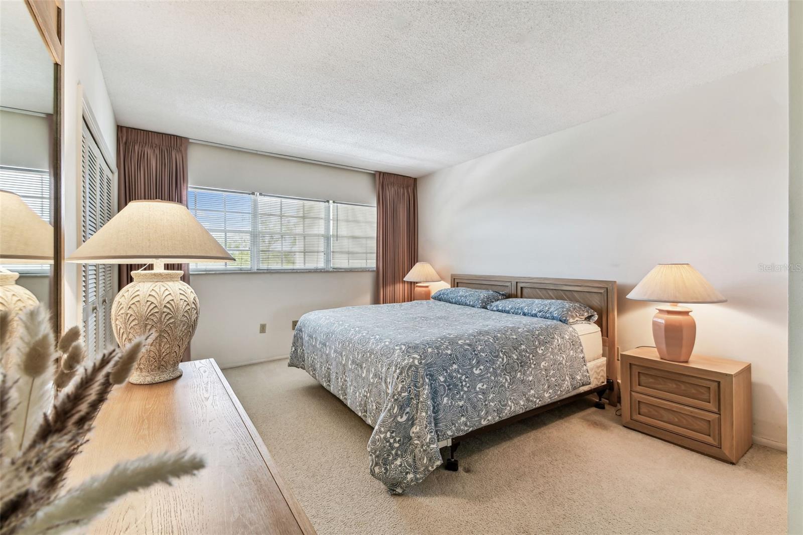 Image 18 of 34 For 7461 Country Club Dr N 408