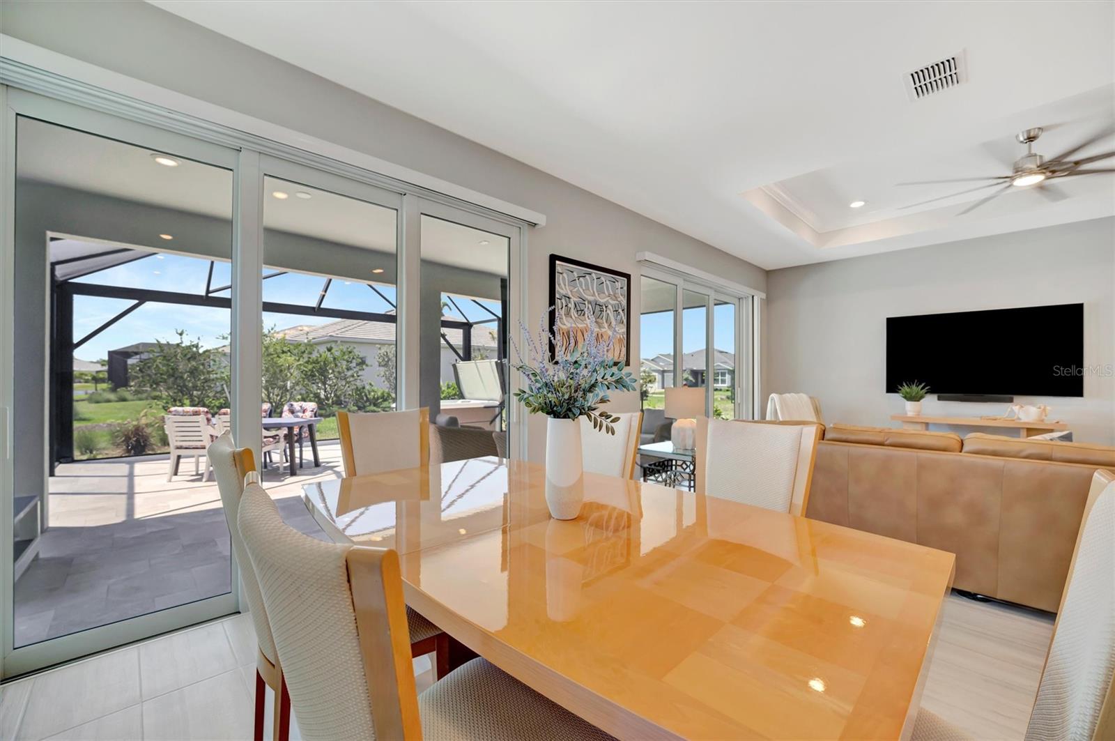 Image 10 of 55 For 27061 Paradise Shores Drive