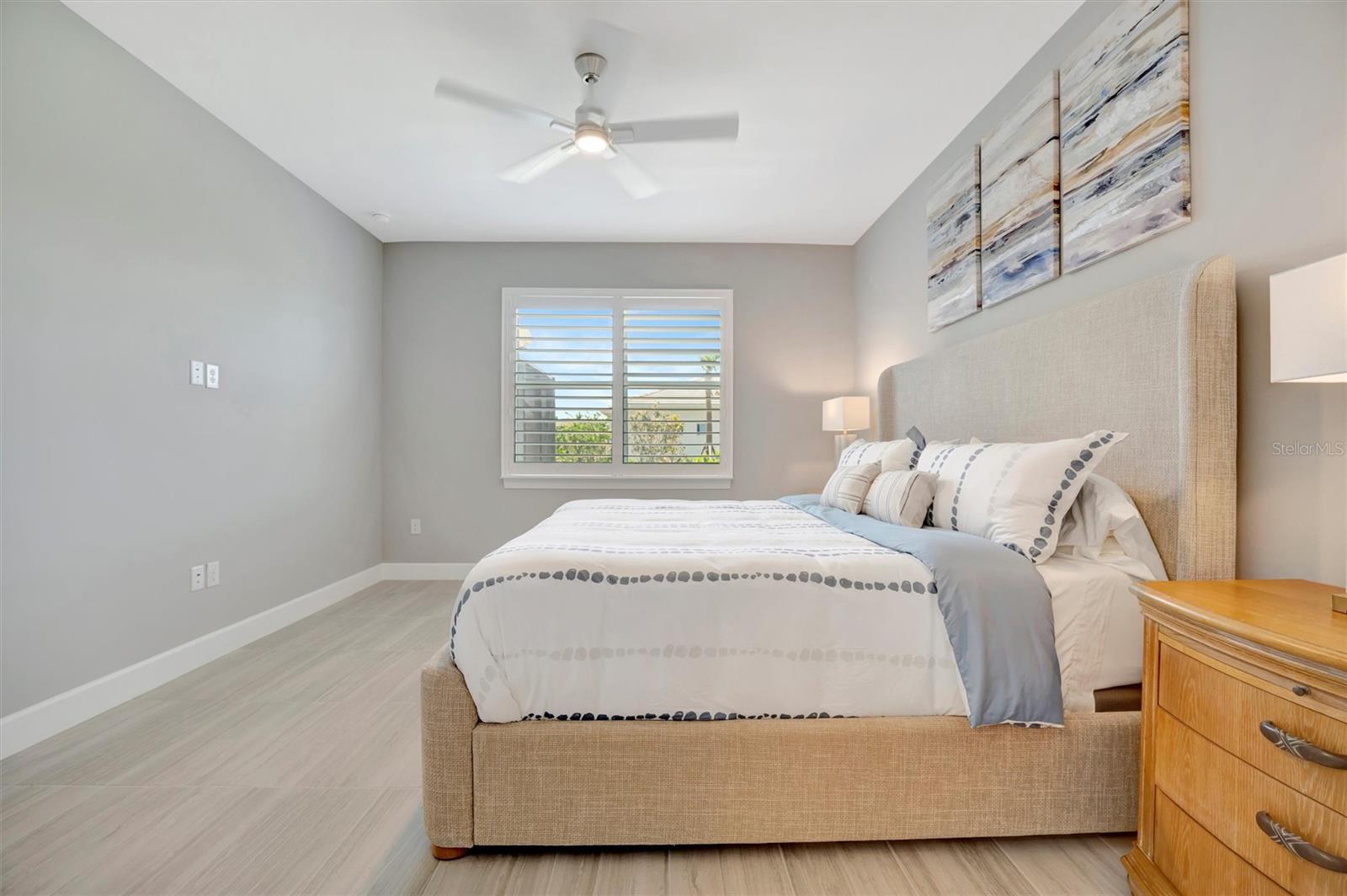Image 16 of 55 For 27061 Paradise Shores Drive