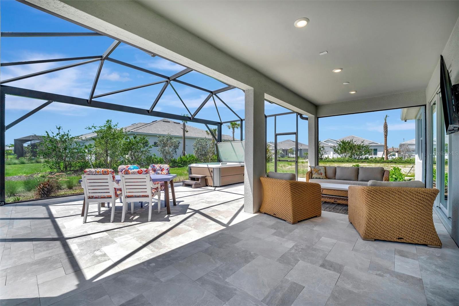 Image 21 of 55 For 27061 Paradise Shores Drive