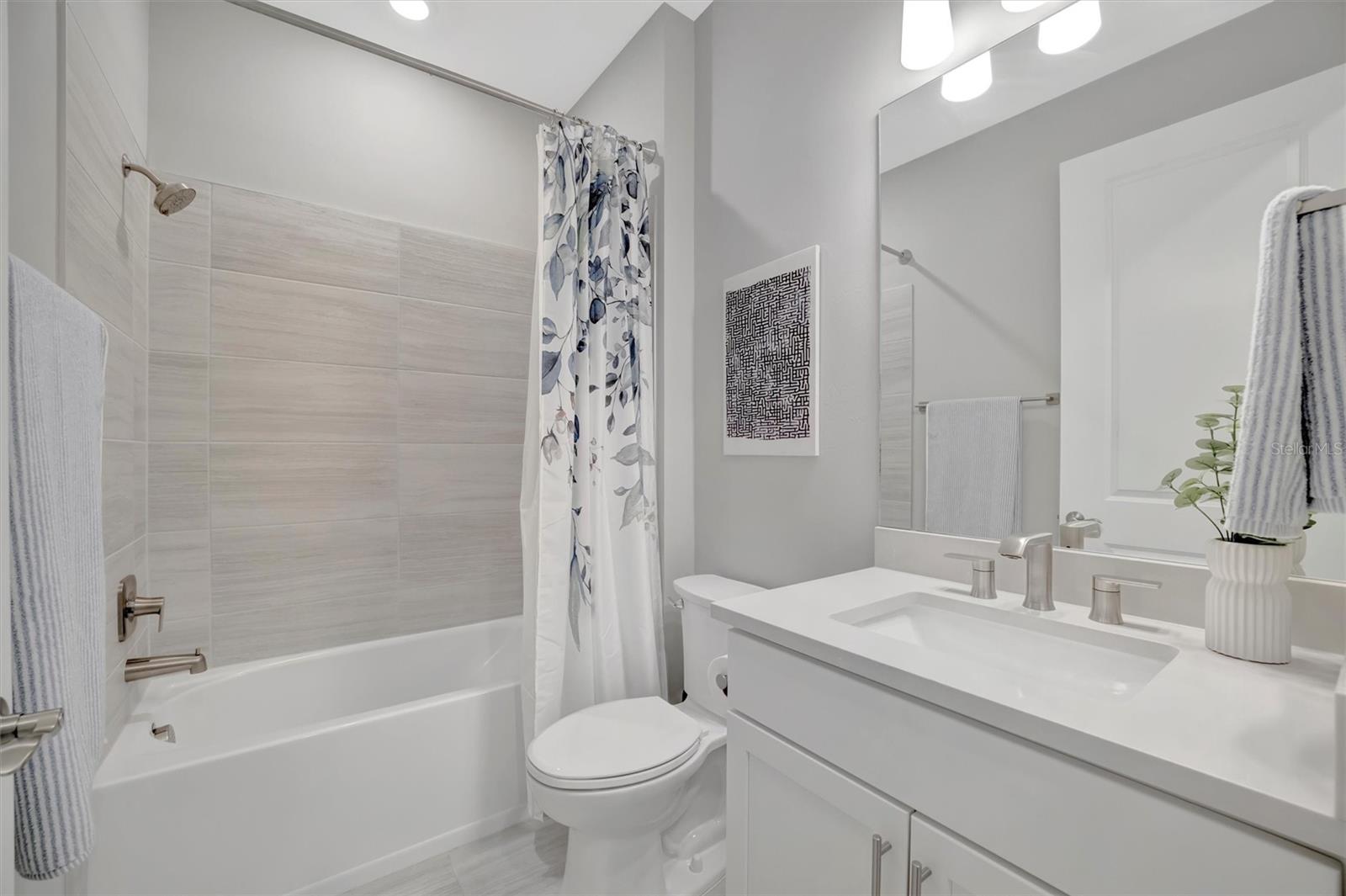 Image 4 of 55 For 27061 Paradise Shores Drive