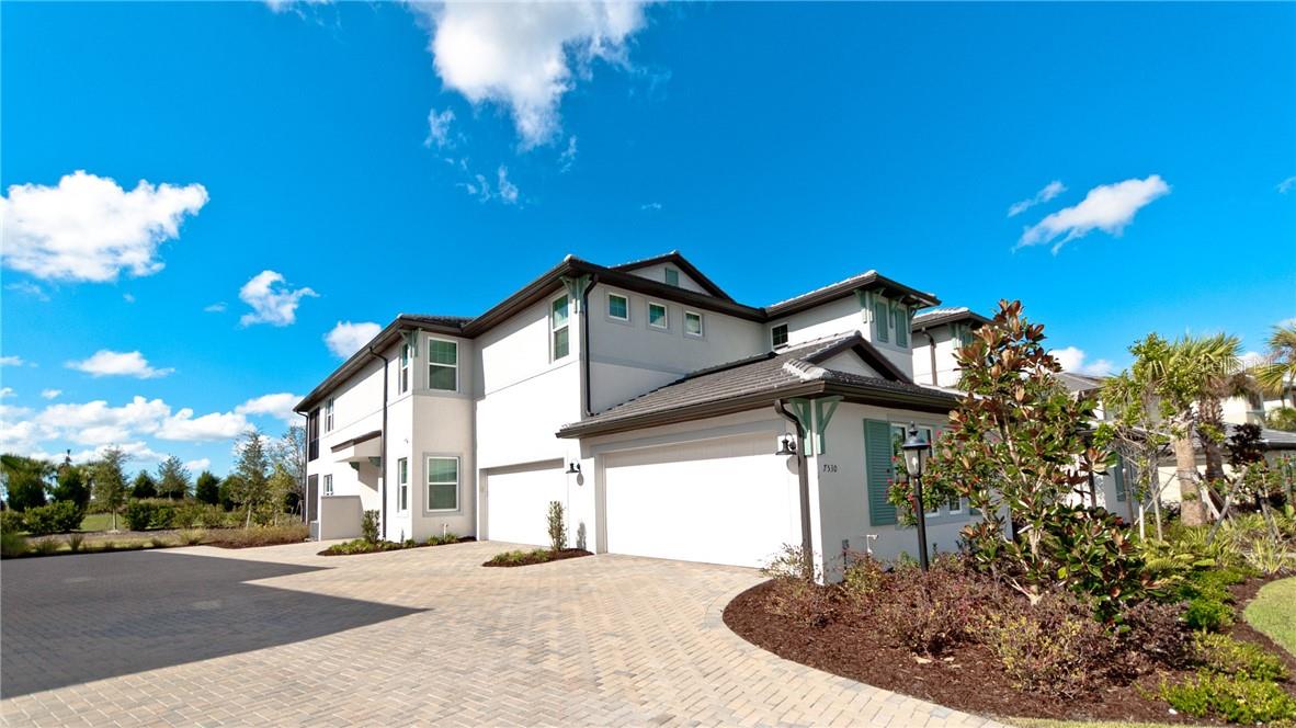 Details for 7530 Divot Loop 3-a, LAKEWOOD RANCH, FL 34202