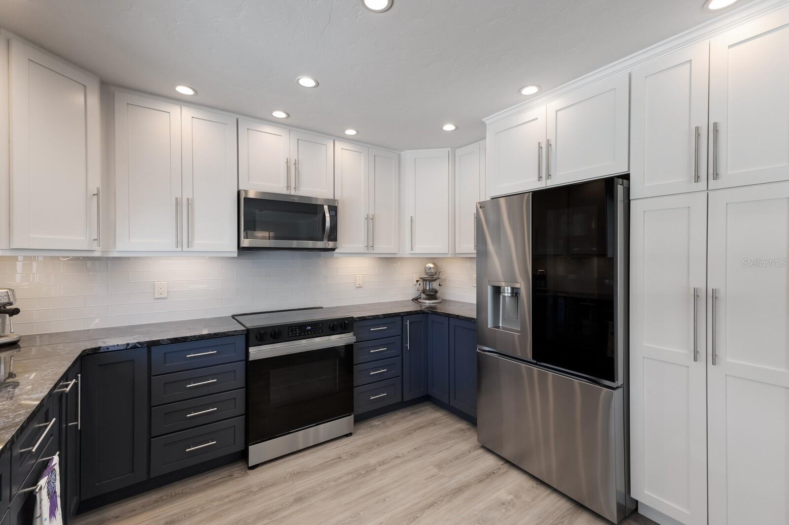 Image 11 of 38 For 508 70th Street