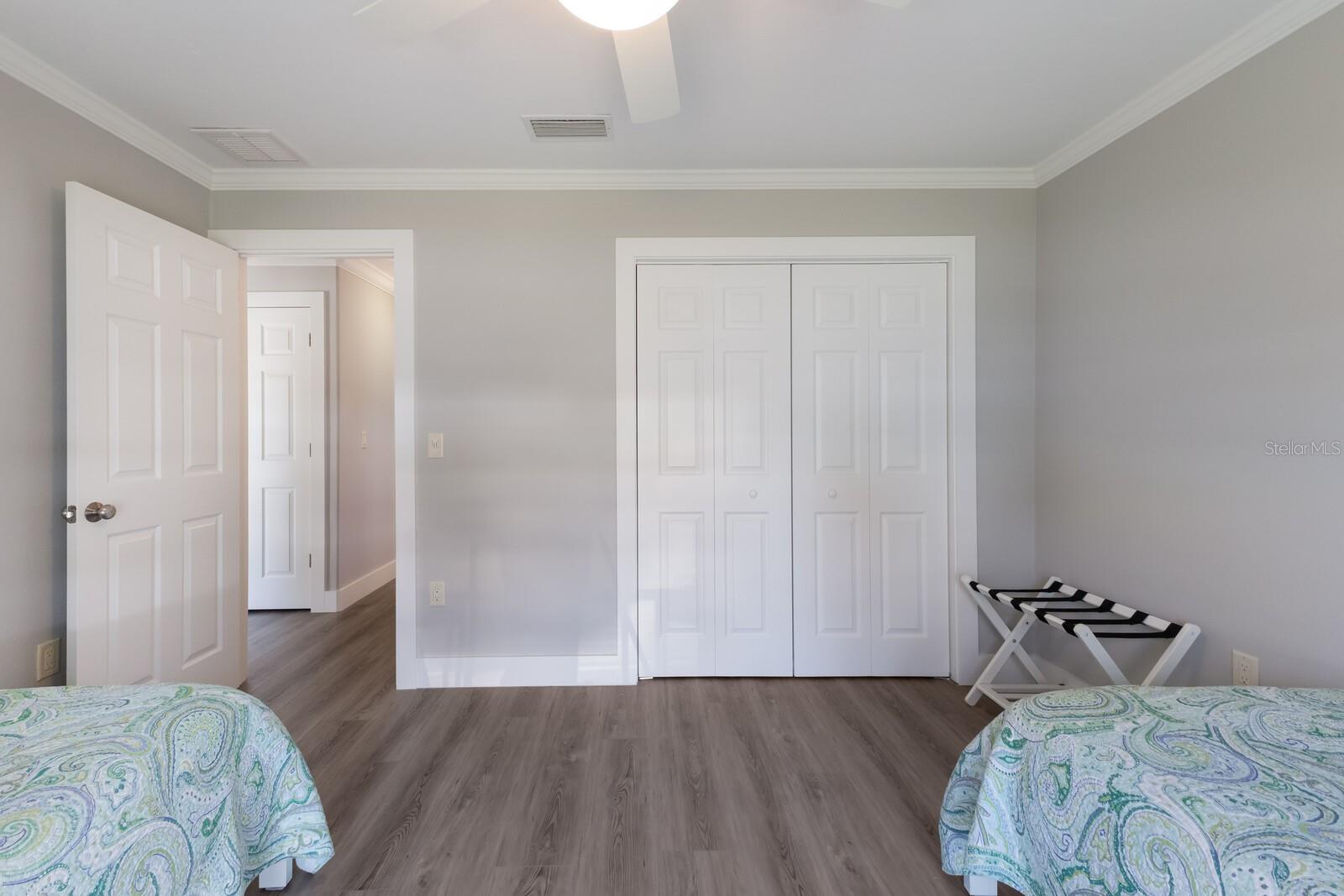 Image 22 of 38 For 508 70th Street