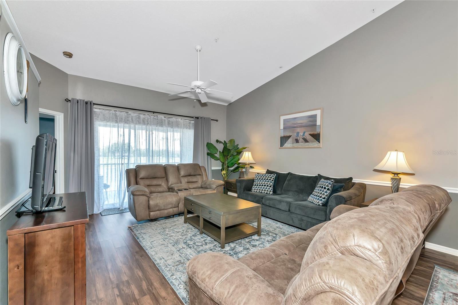 Image 18 of 45 For 5251 Mahogany Run Avenue 521
