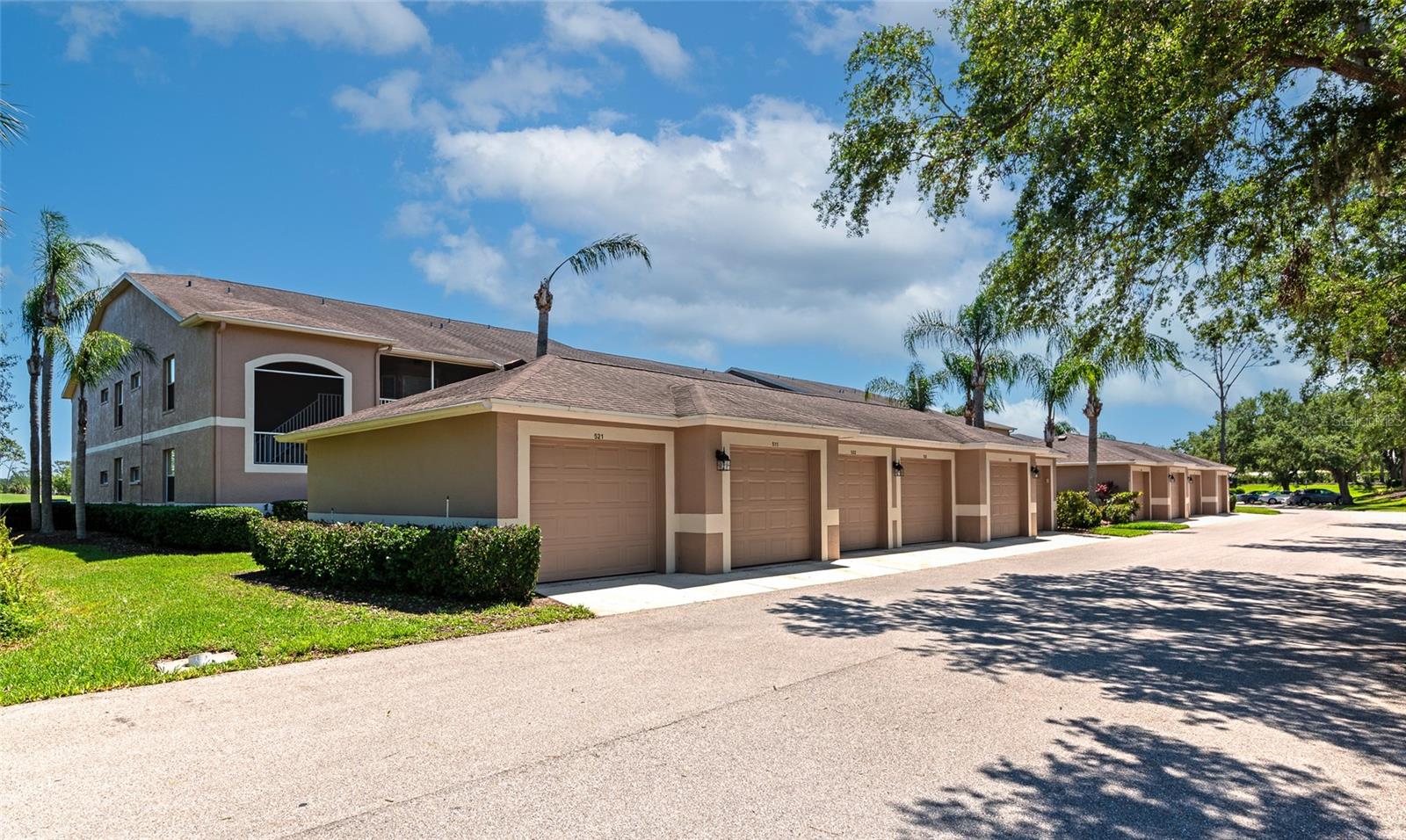 Image 3 of 45 For 5251 Mahogany Run Avenue 521