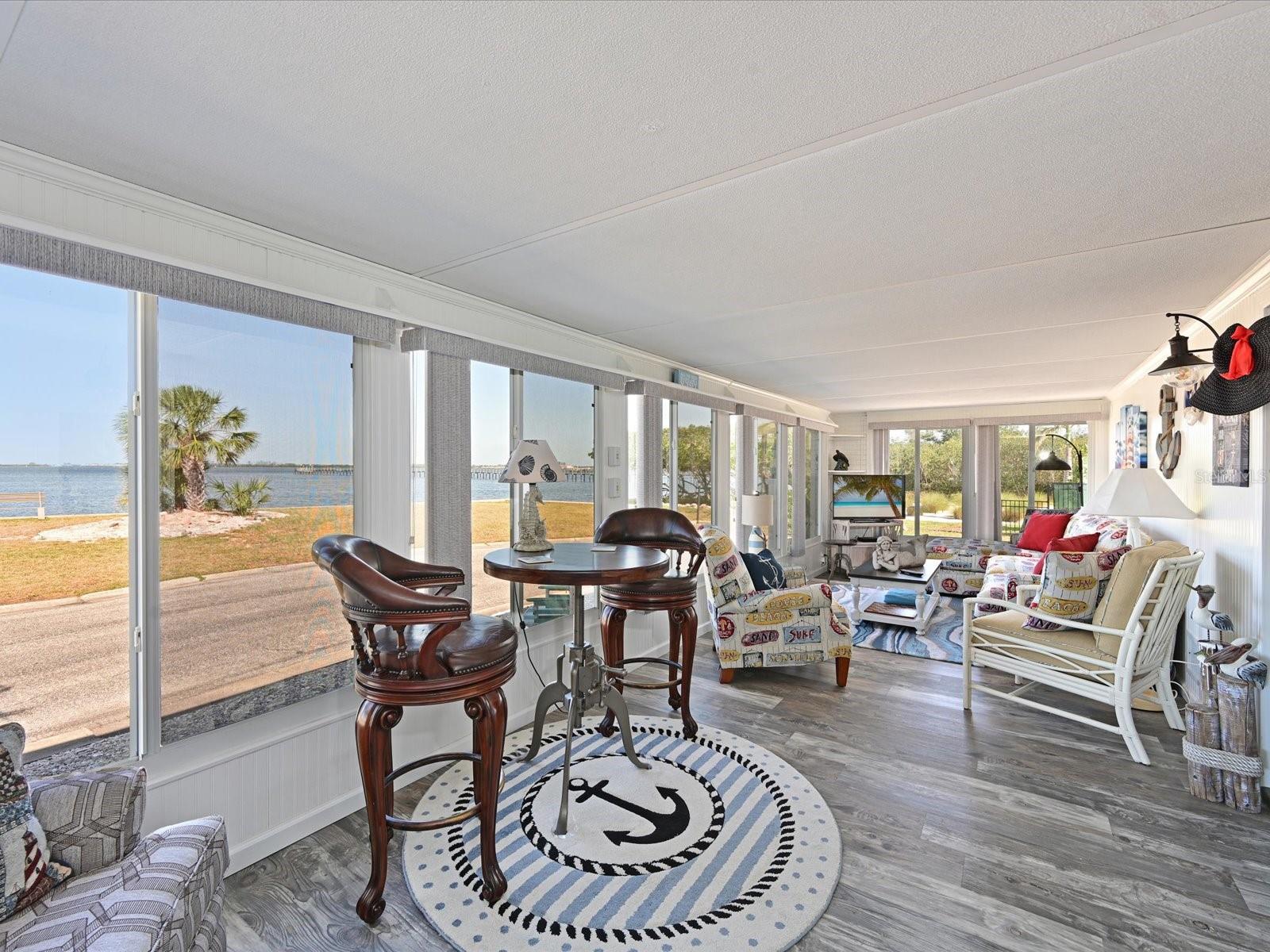 Image 8 of 41 For 2107 Palma Sola Boulevard 97