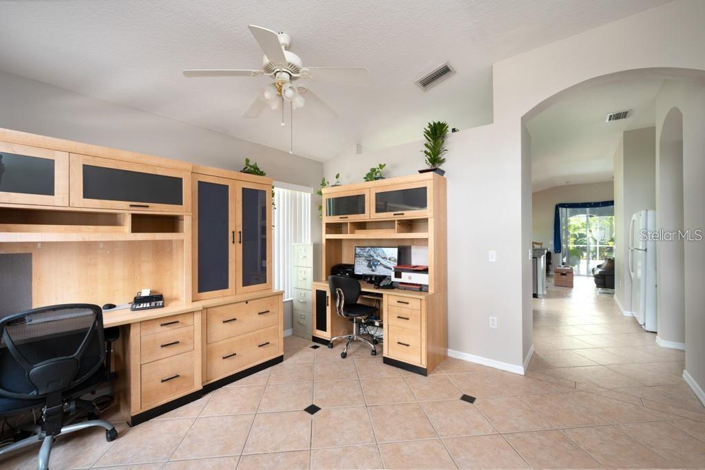 Image 2 of 7 For 11274 Beebalm Circle
