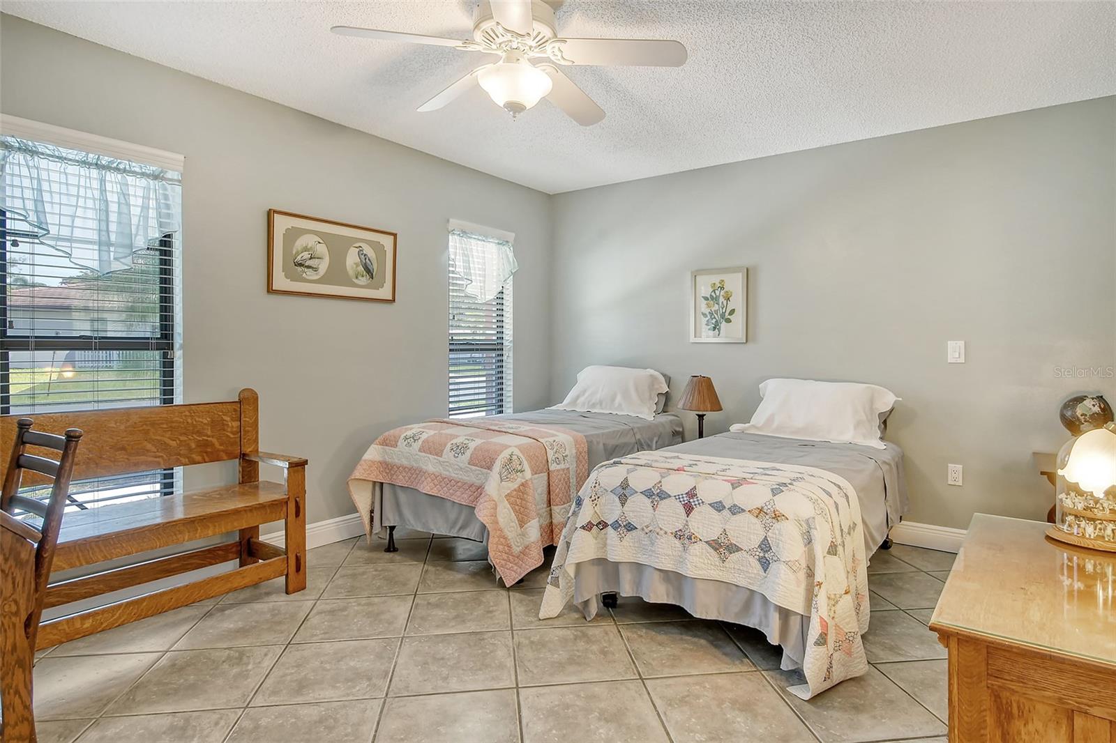 Image 19 of 28 For 6007 Vivienda Drive 29