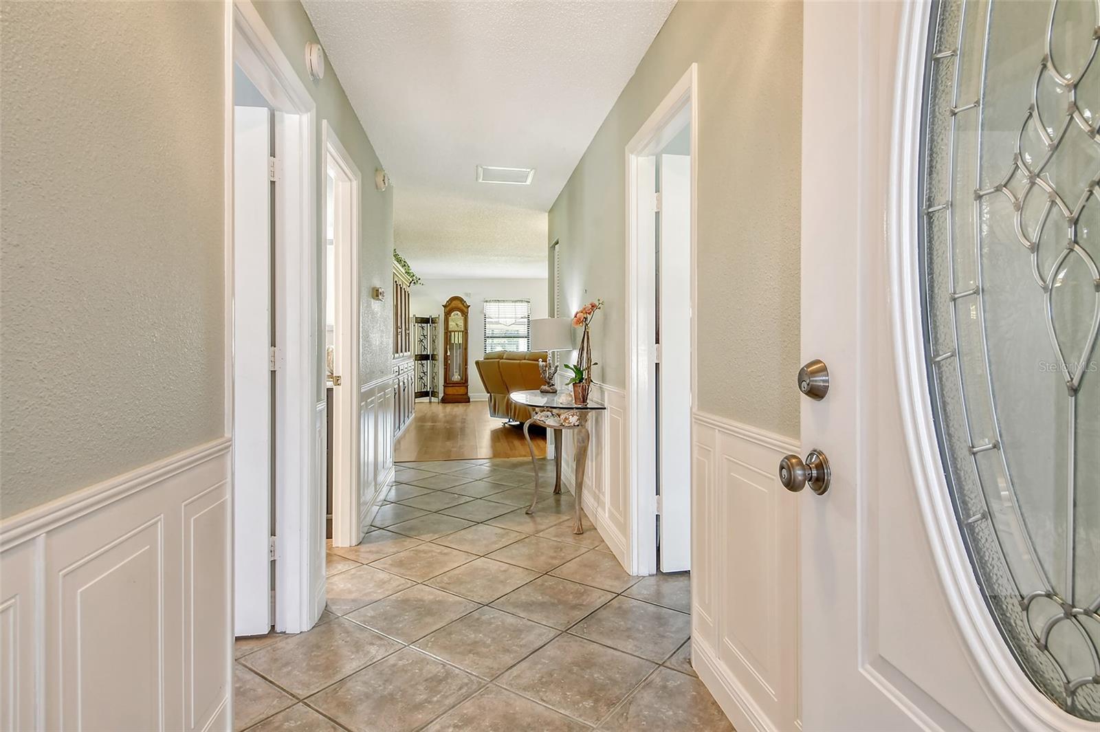Image 3 of 28 For 6007 Vivienda Drive 29