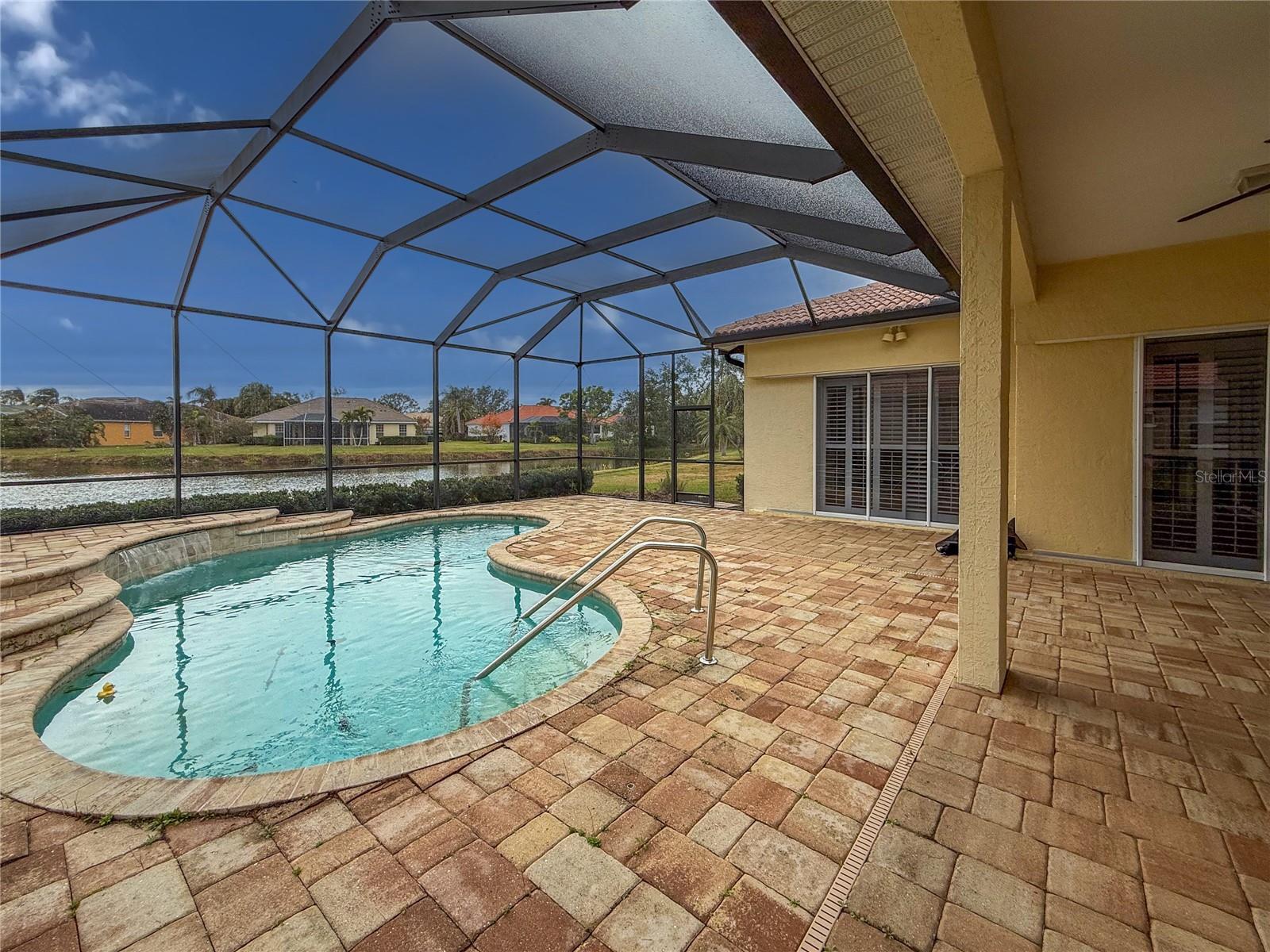 Image 4 of 47 For 4613 Sweetmeadow Circle